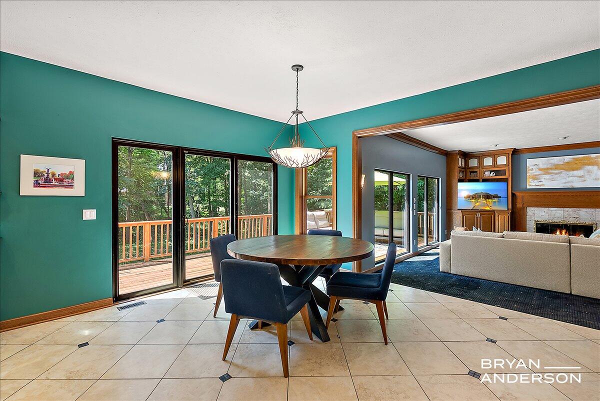 3324 Whitburn Court SE Ada MI 49301