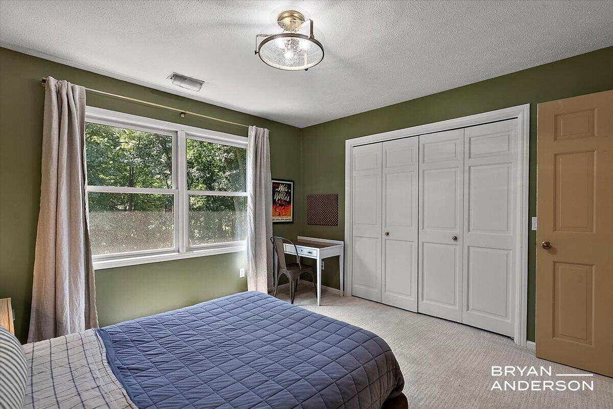 3324 Whitburn Court SE Ada MI 49301