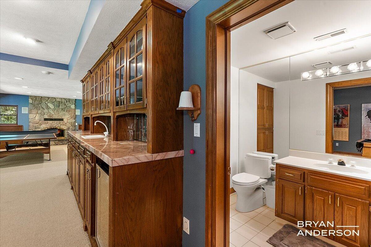 3324 Whitburn Court SE Ada MI 49301