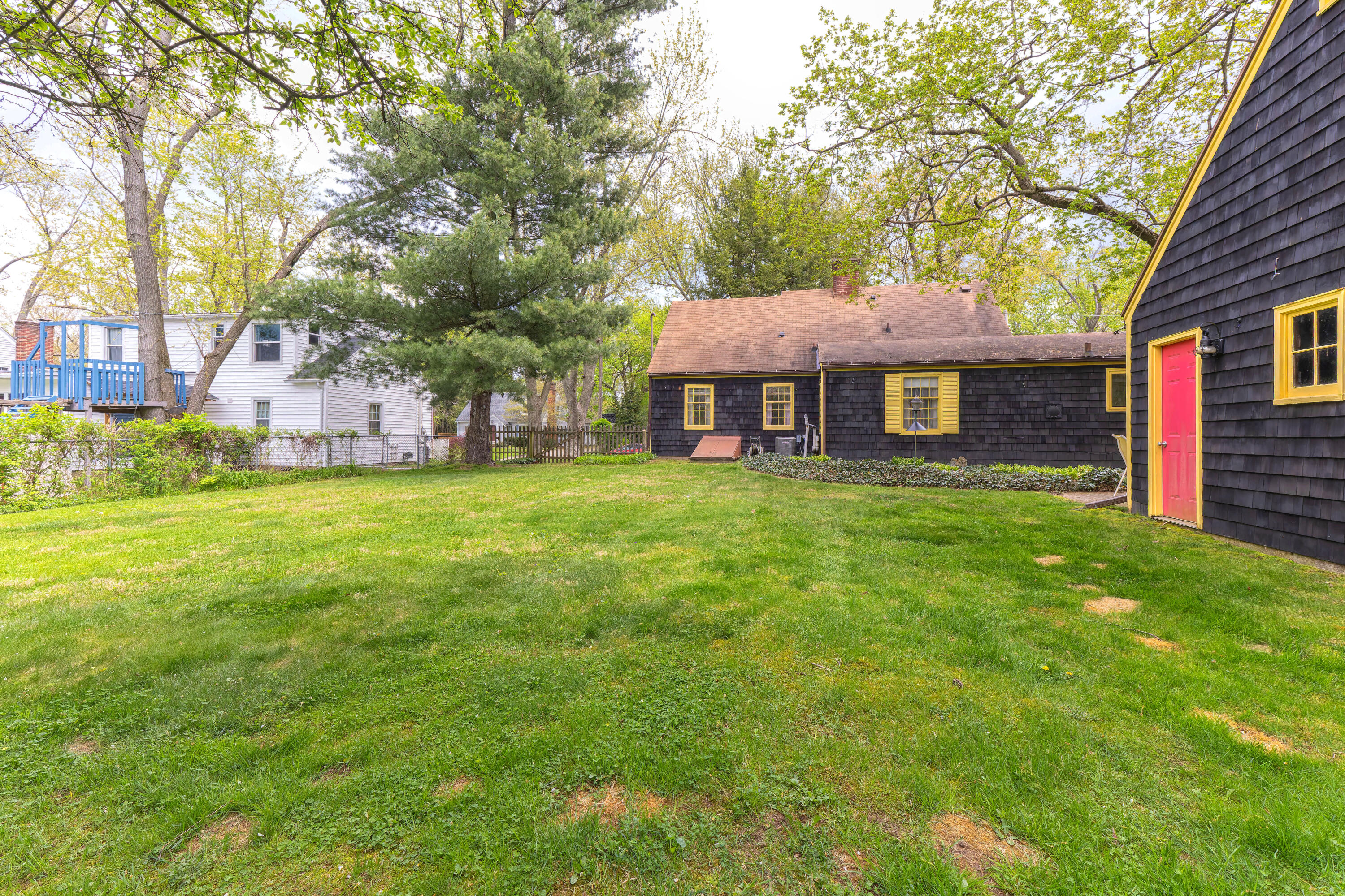 3830 Ferndale Avenue Kalamazoo MI 49001