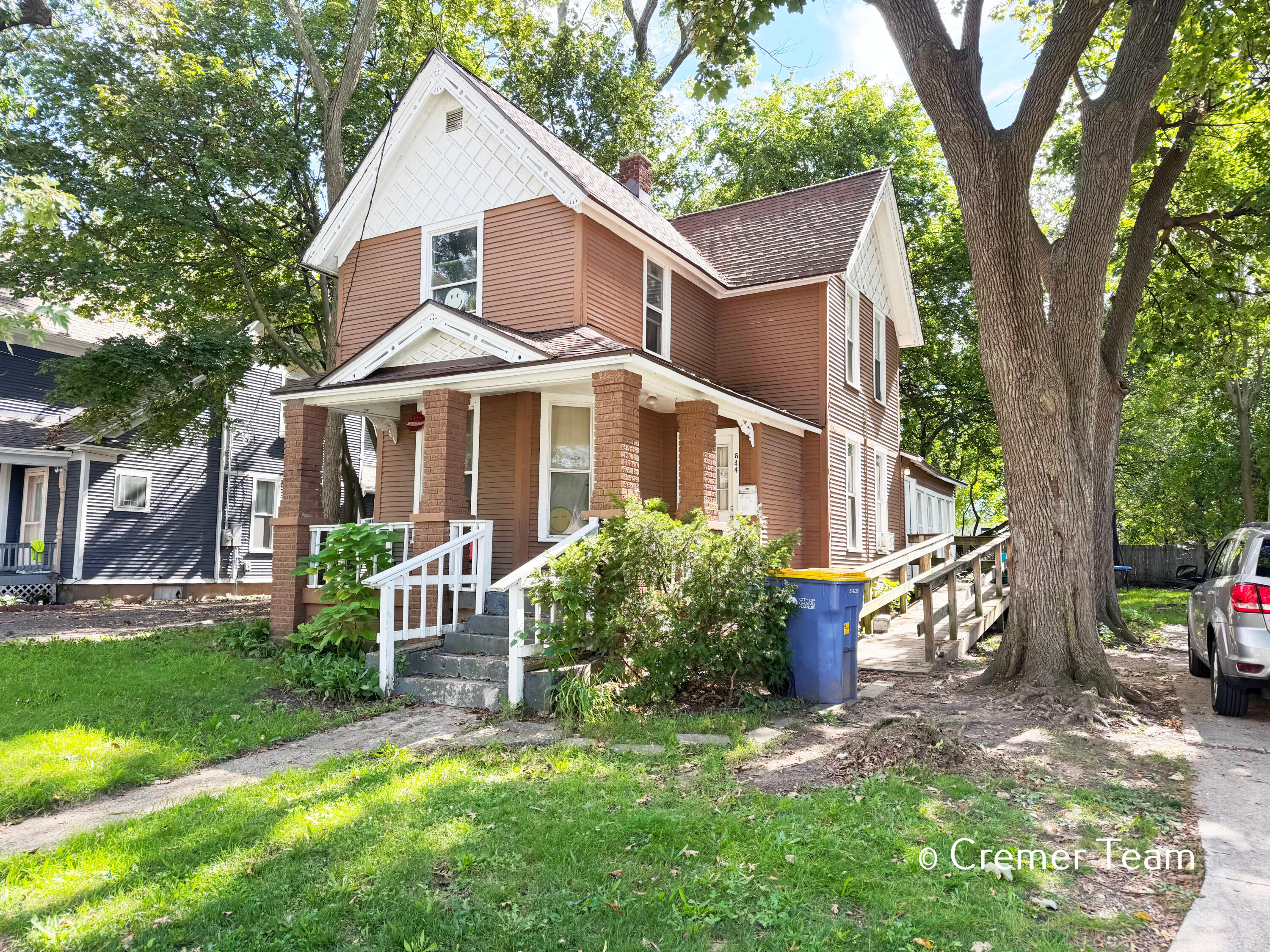 844 M.l.k. Jr Street SE Grand Rapids MI 49507