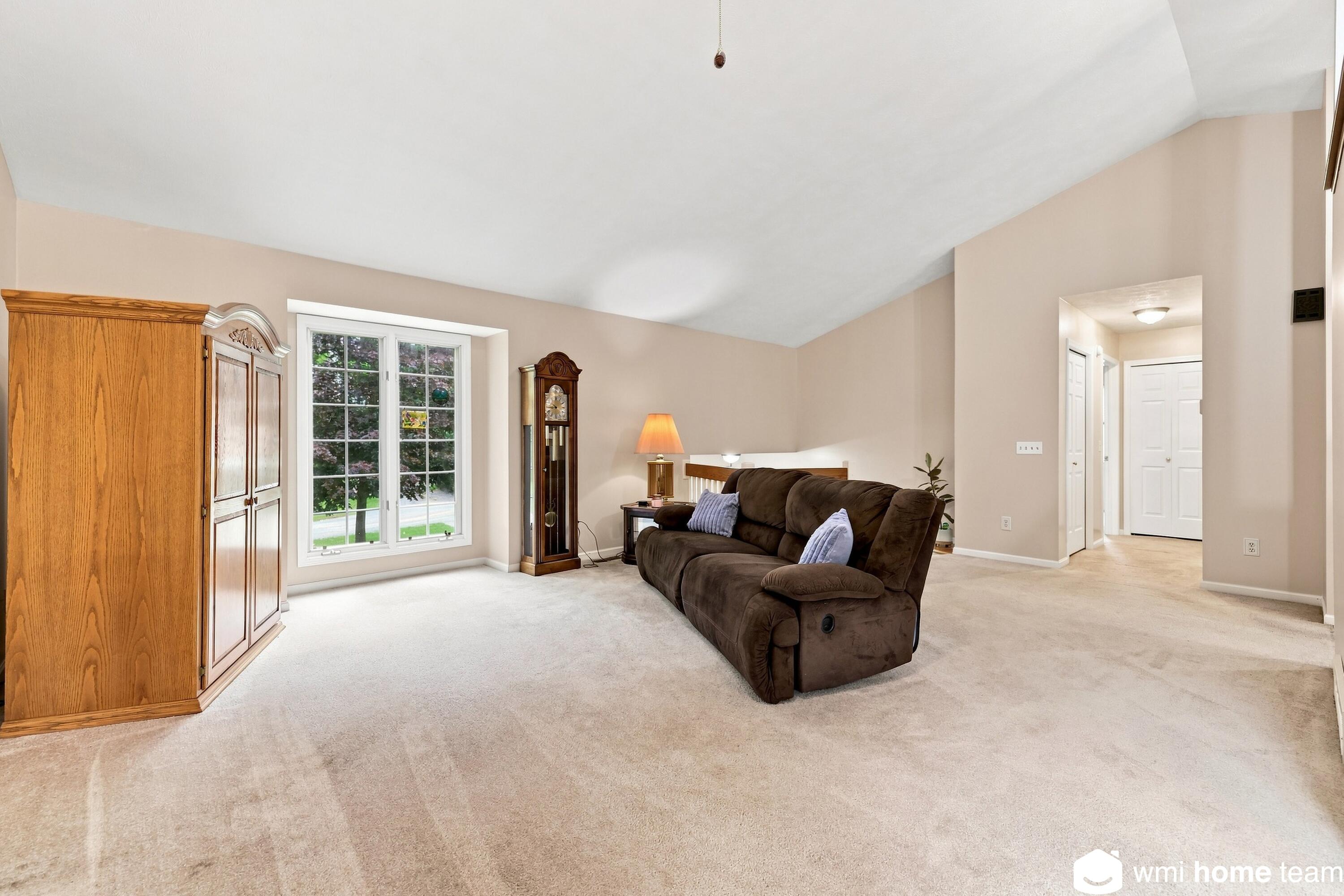 5303 Tiffany Avenue NE Rockford MI 49341
