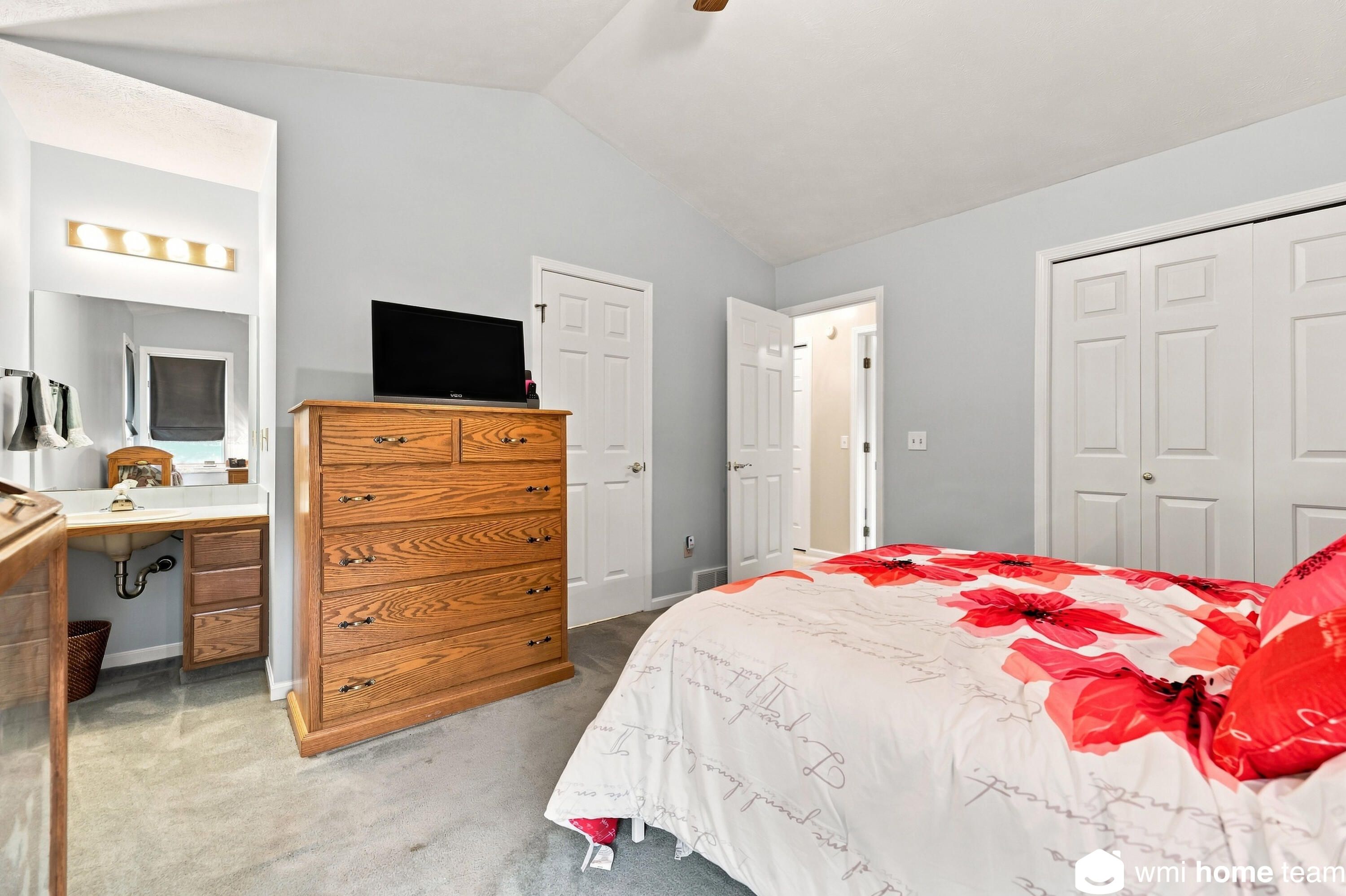 5303 Tiffany Avenue NE Rockford MI 49341
