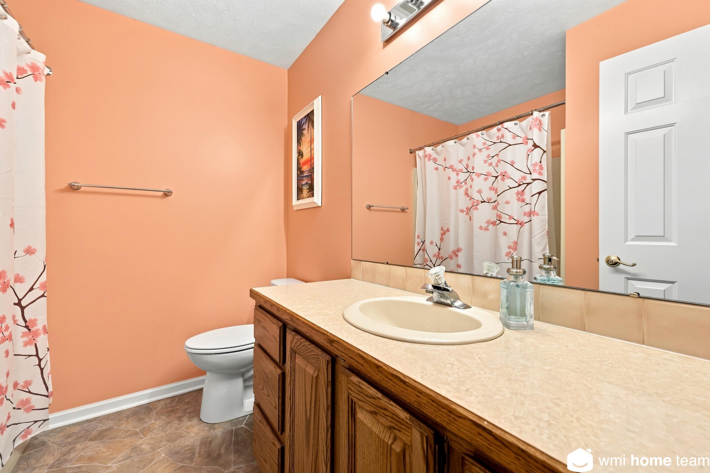 5303 Tiffany Avenue NE Rockford MI 49341