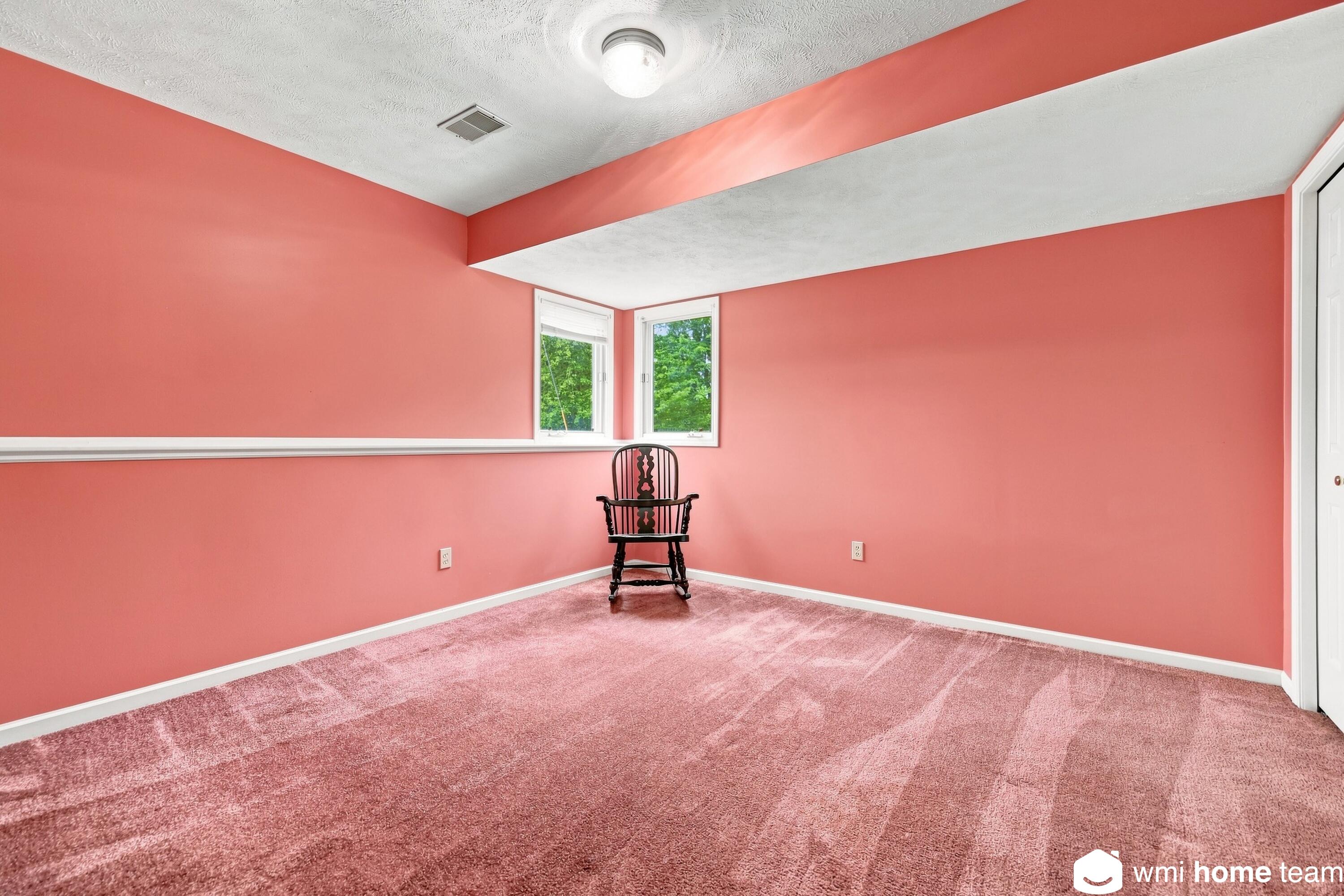 5303 Tiffany Avenue NE Rockford MI 49341