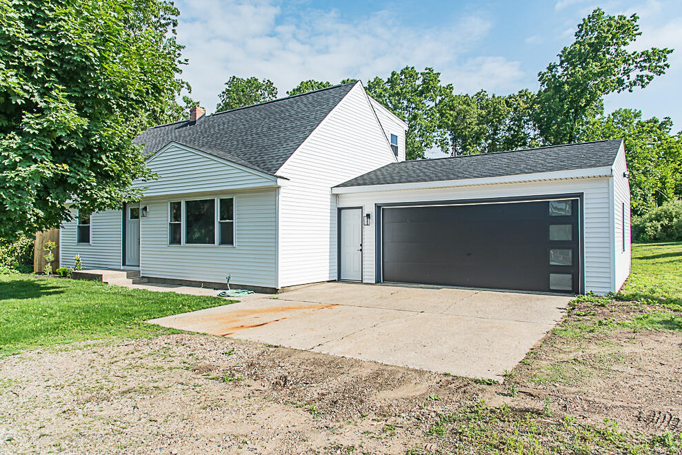 1822 W Centre Avenue Portage MI 49024