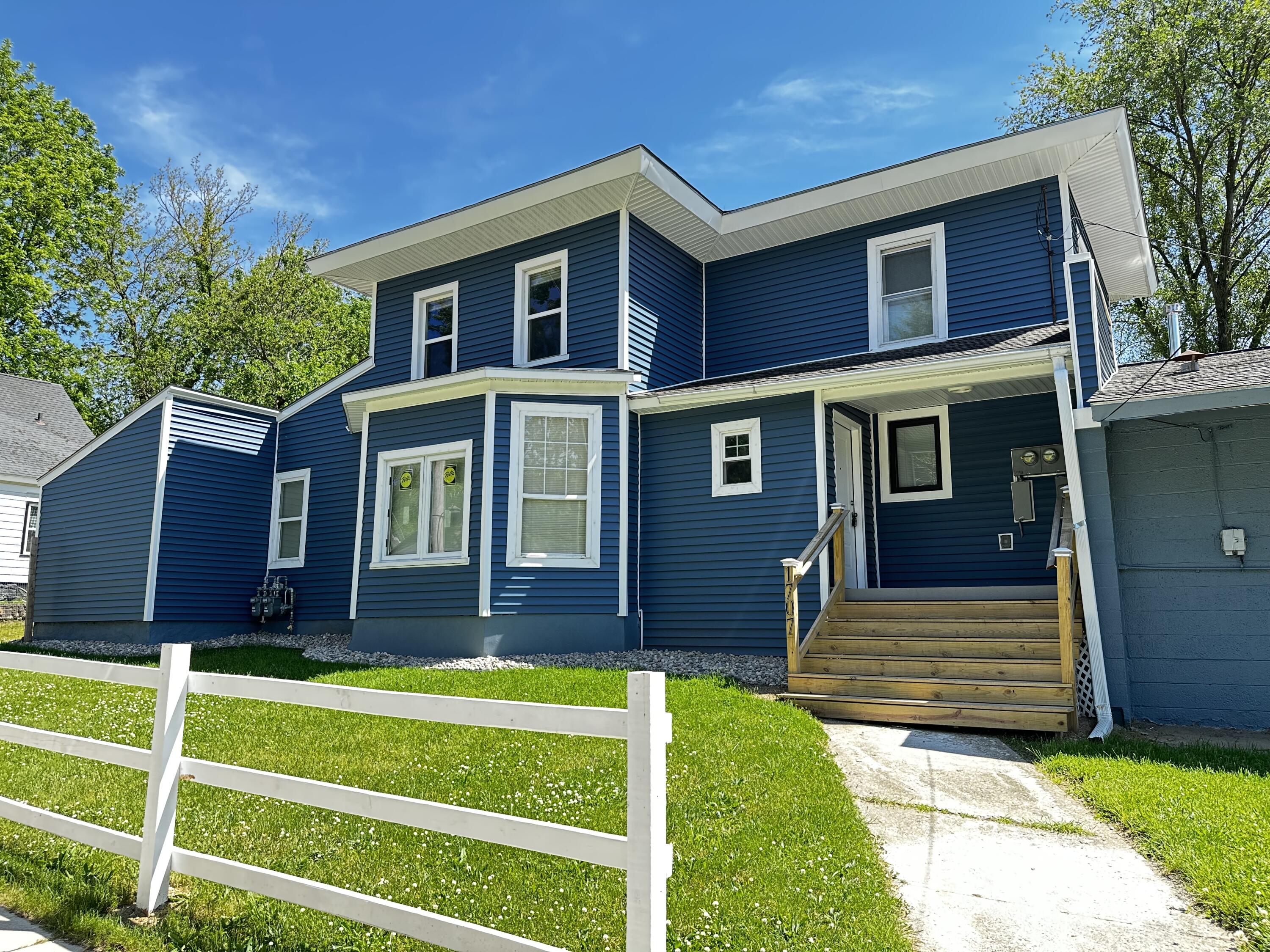 1707 S Burdick Street Kalamazoo MI 49001