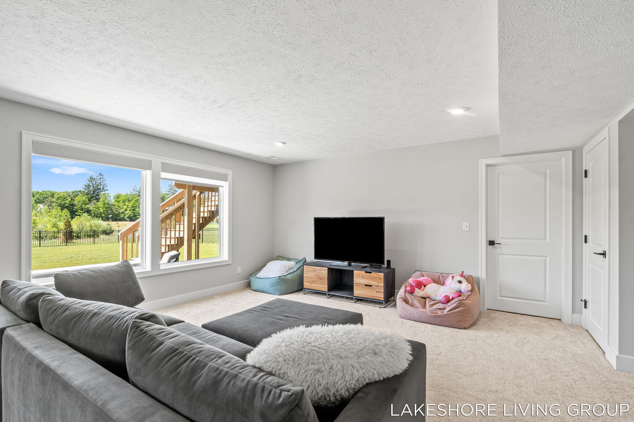 13059 Pine Glen Drive Grand Haven MI 49417