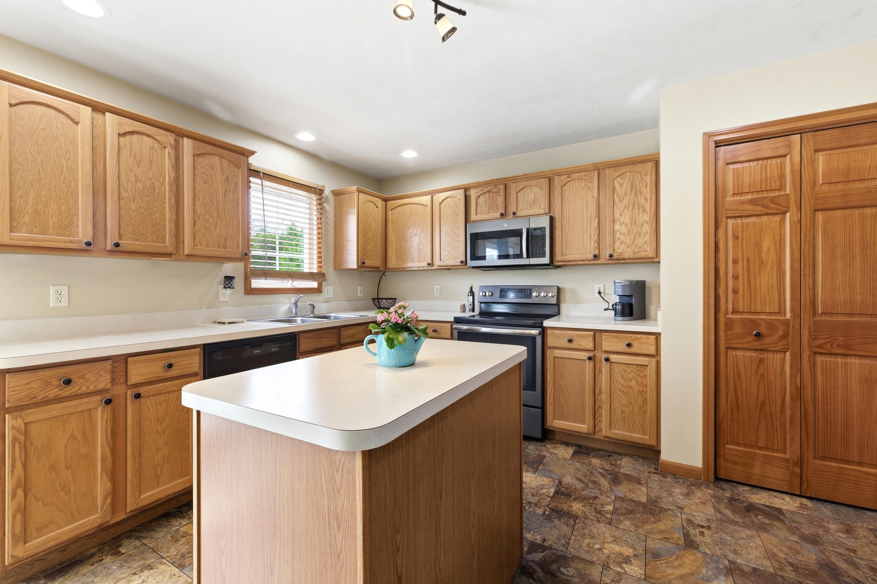11226 Snow Road Bridgman MI 49106