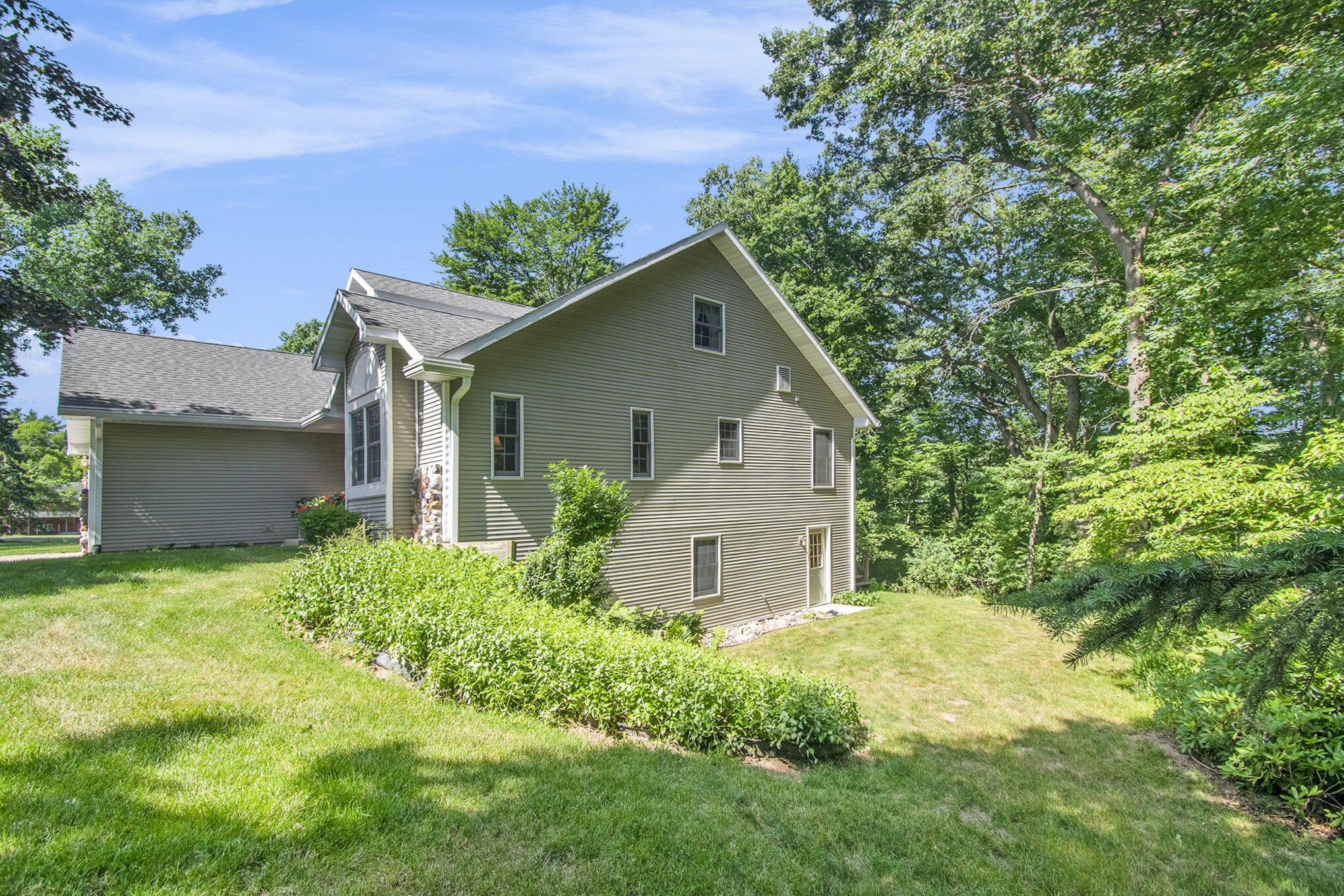 11276 Bridlewood Trail Berrien Springs MI 49103