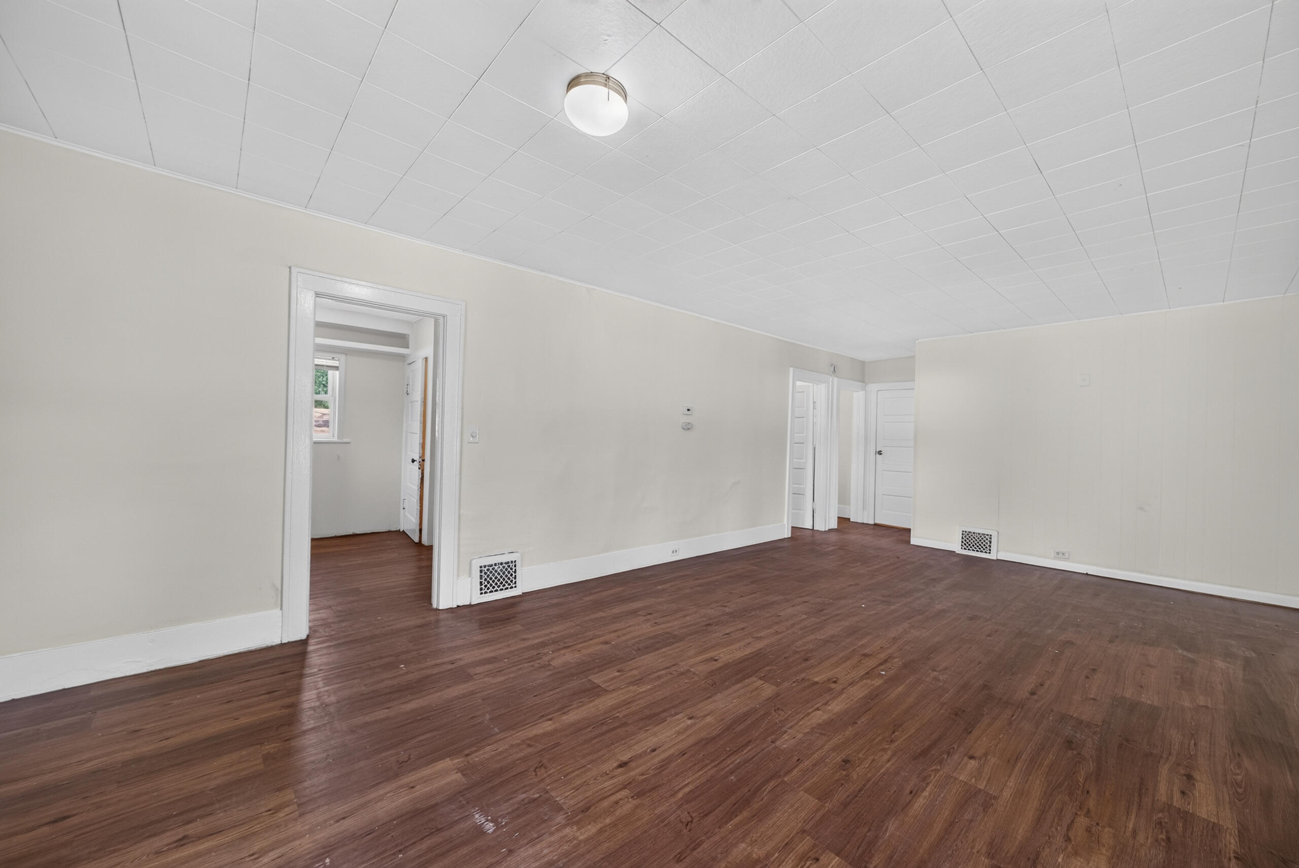 1682 Edwin Street Muskegon MI 49442