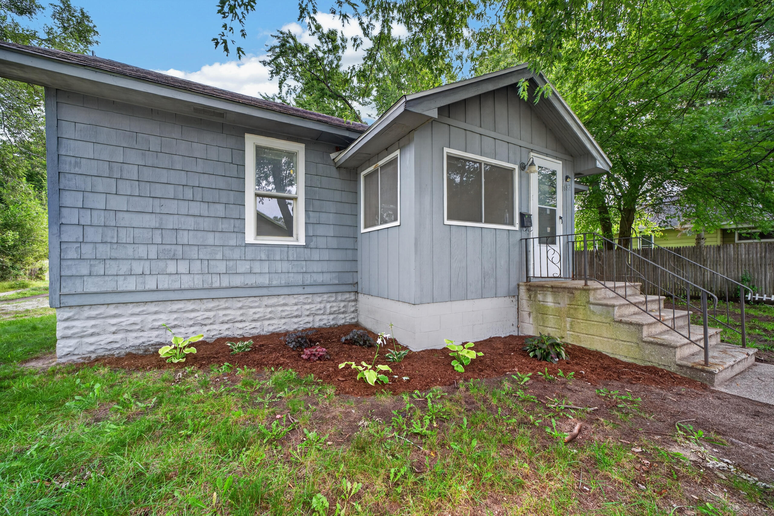 1682 Edwin Street Muskegon MI 49442