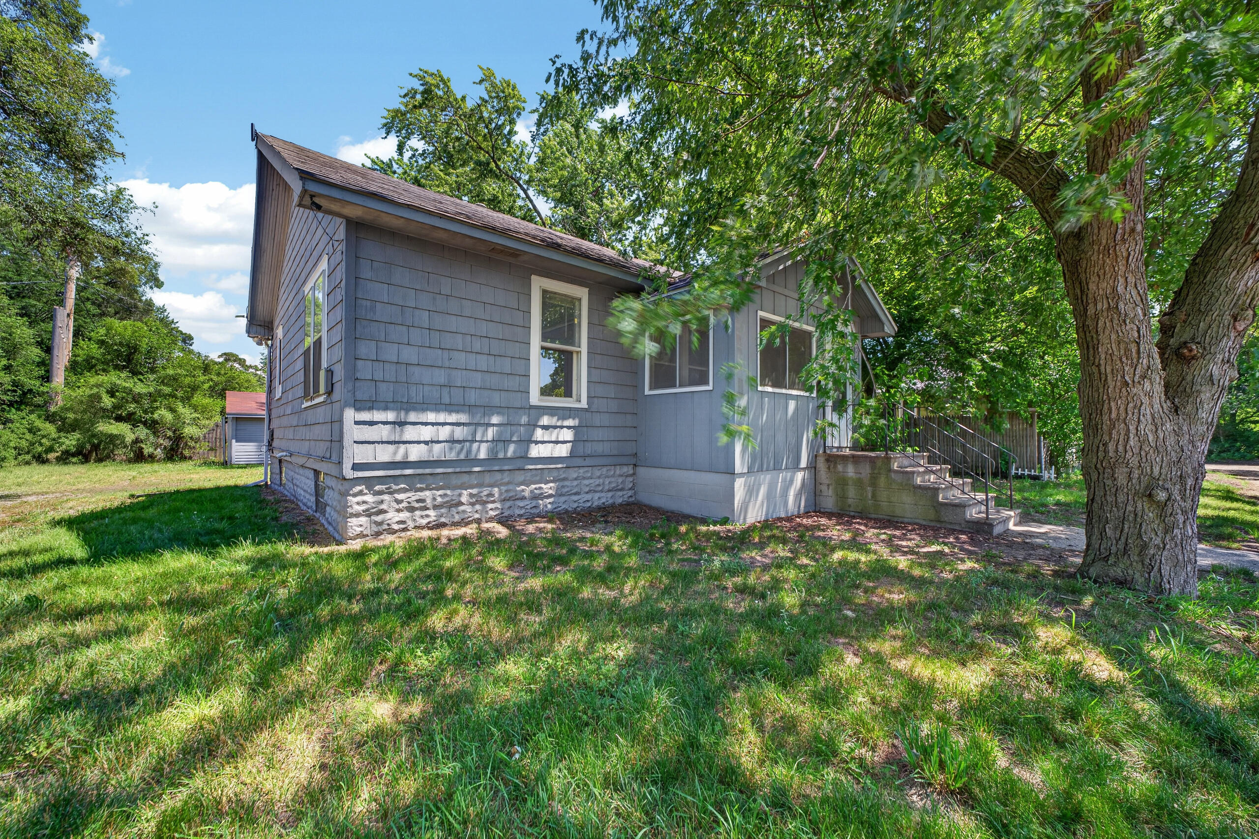 1682 Edwin Street Muskegon MI 49442