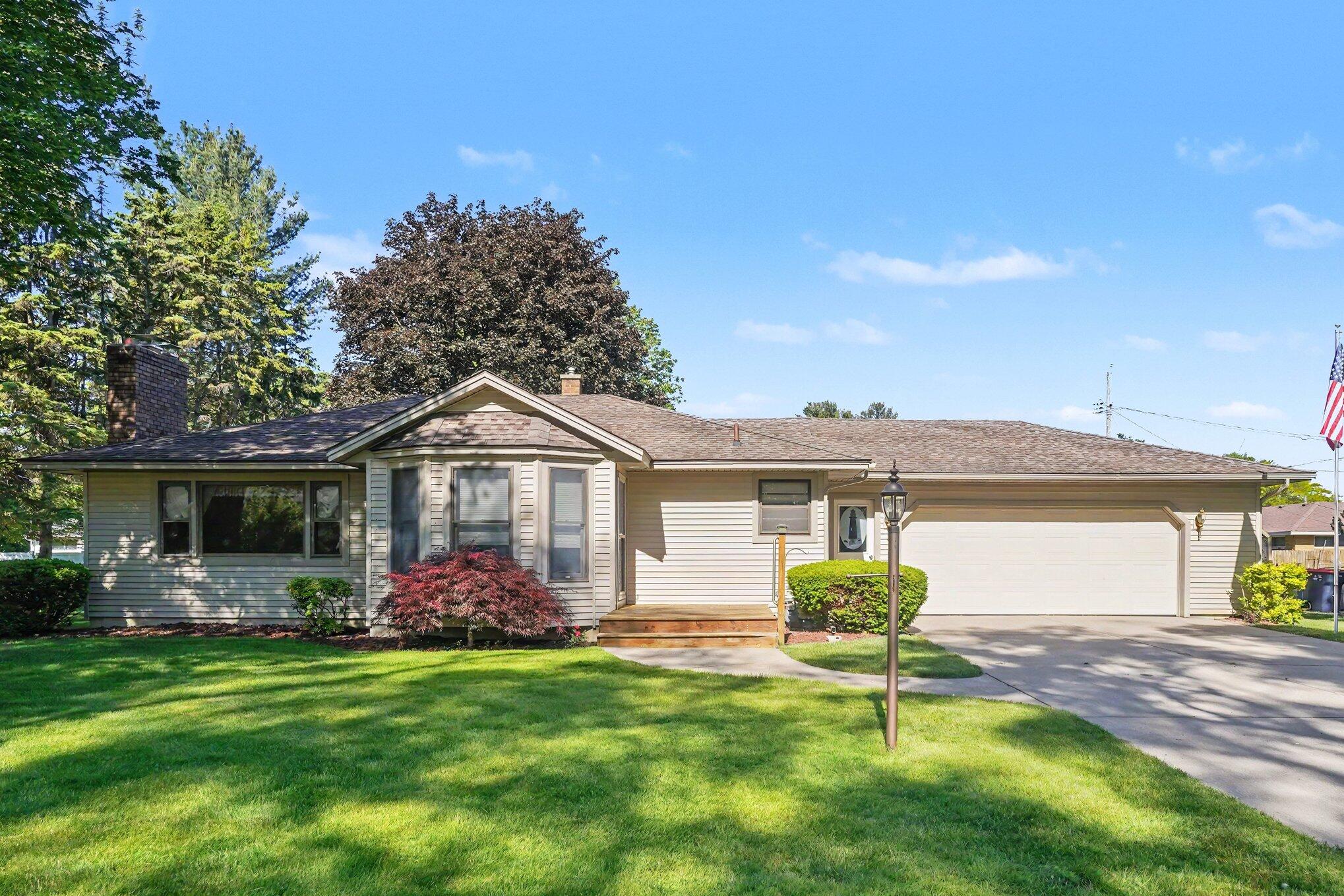 208 Cypress Avenue Holland MI 49423