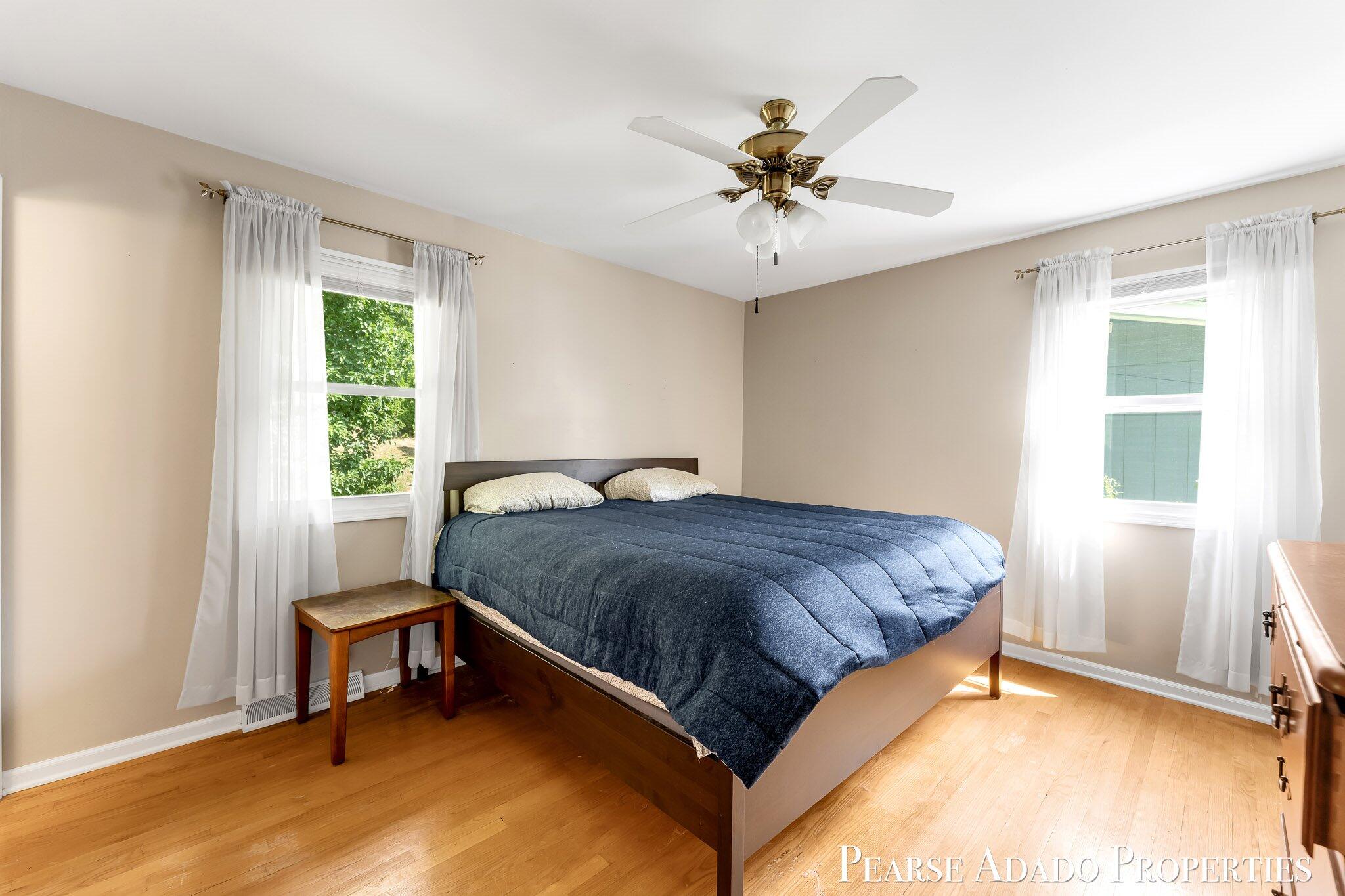 5822 Burgis Avenue SE Grand Rapids MI 49508