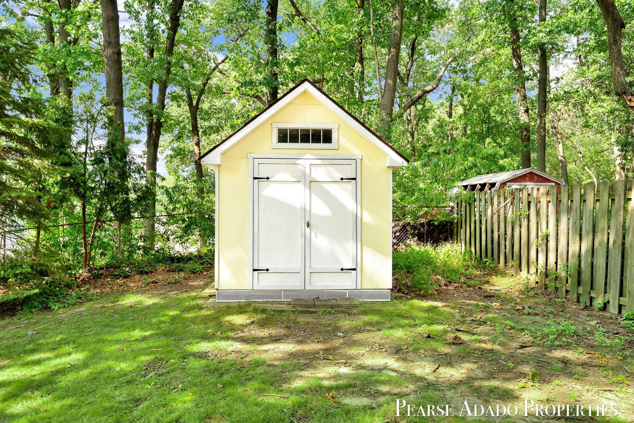 5822 Burgis Avenue SE Grand Rapids MI 49508