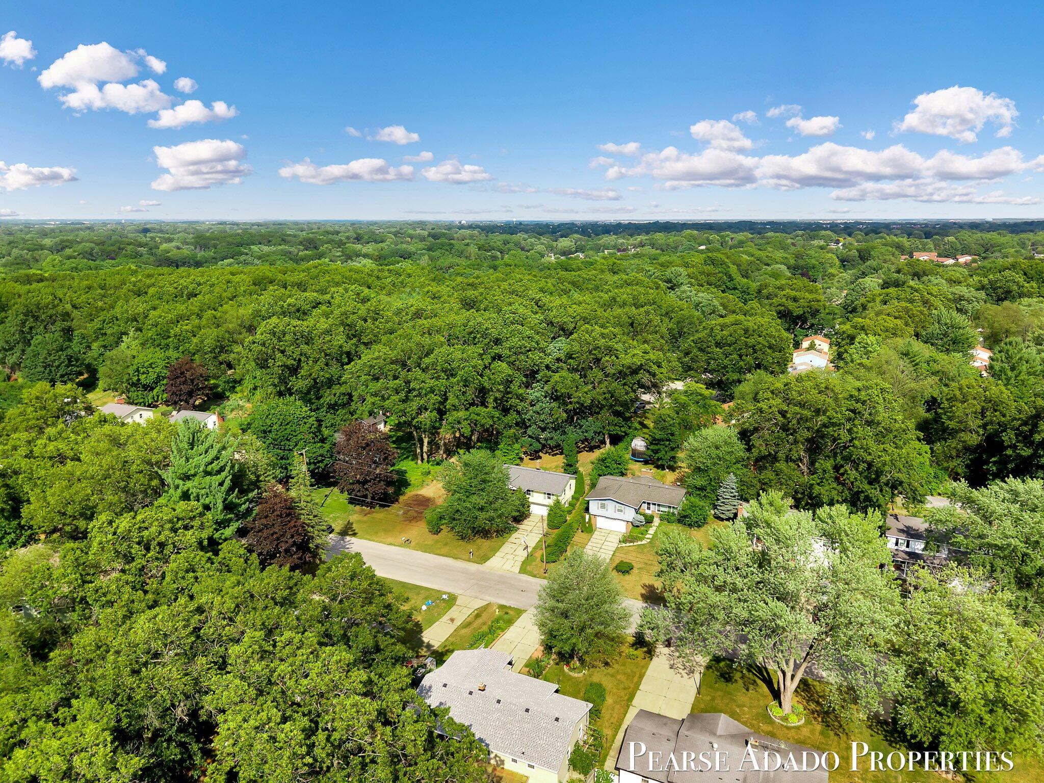 5822 Burgis Avenue SE Grand Rapids MI 49508