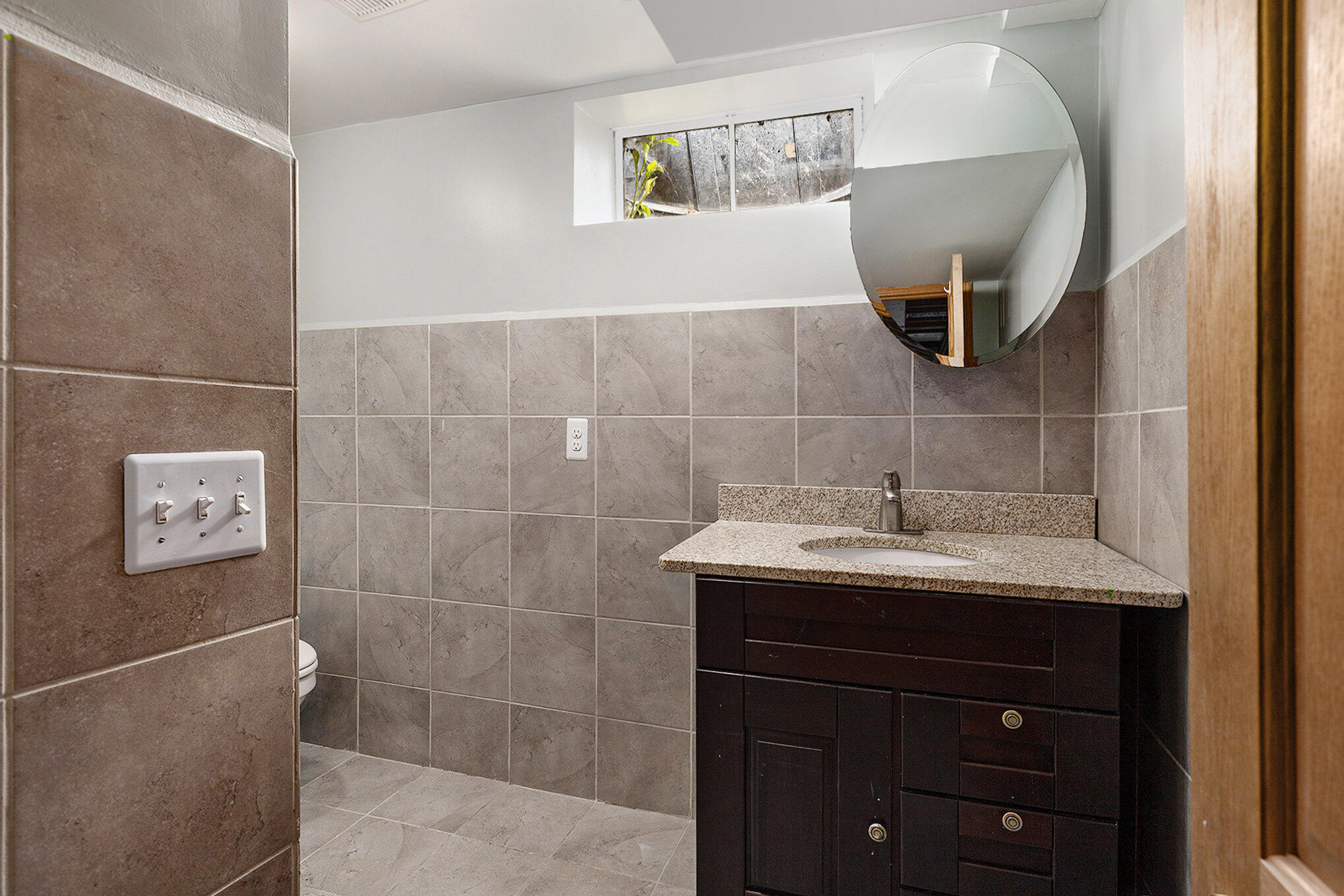 1675 Langley Street SE Grand Rapids MI 49508