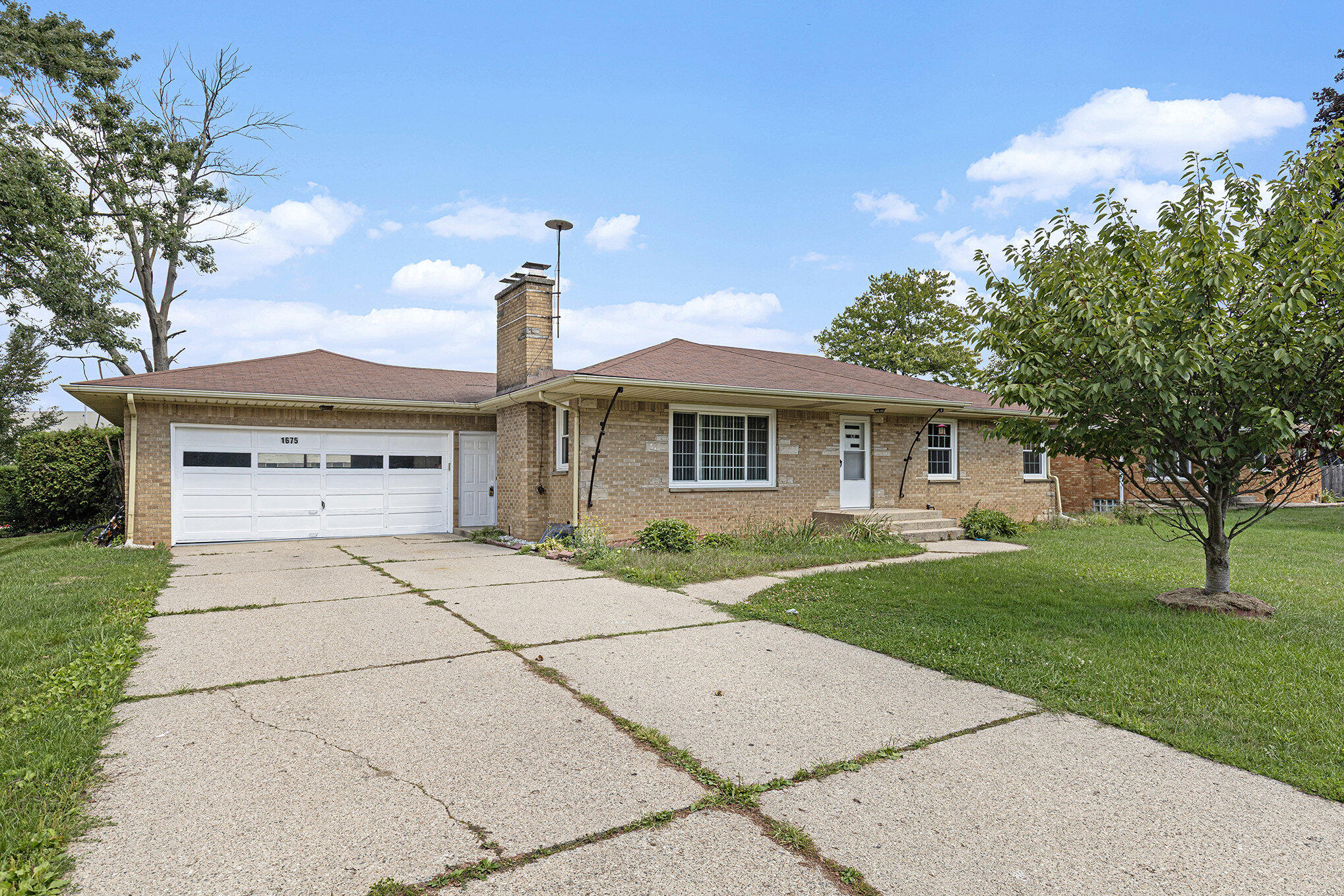 1675 Langley Street SE Grand Rapids MI 49508