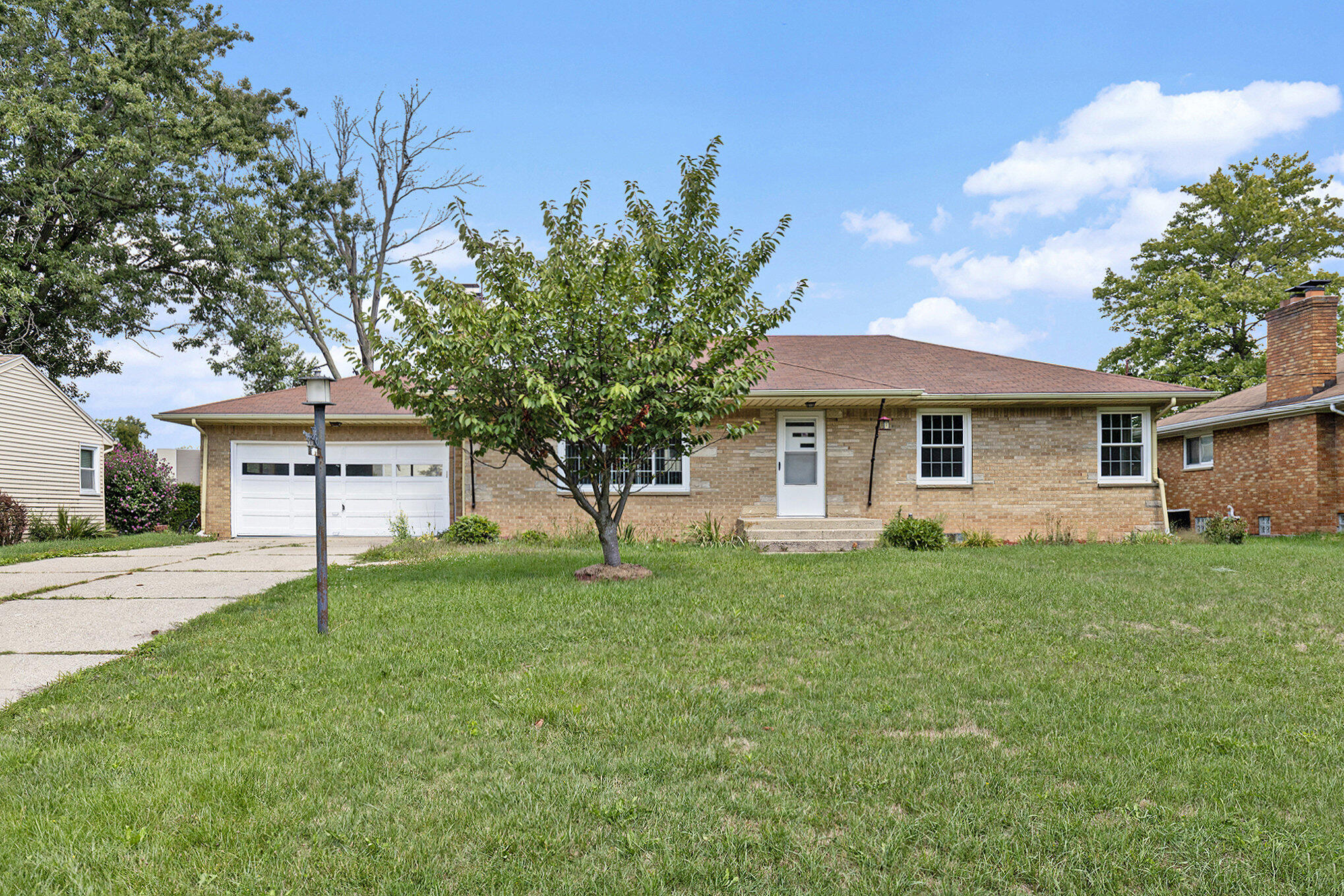 1675 Langley Street SE Grand Rapids MI 49508