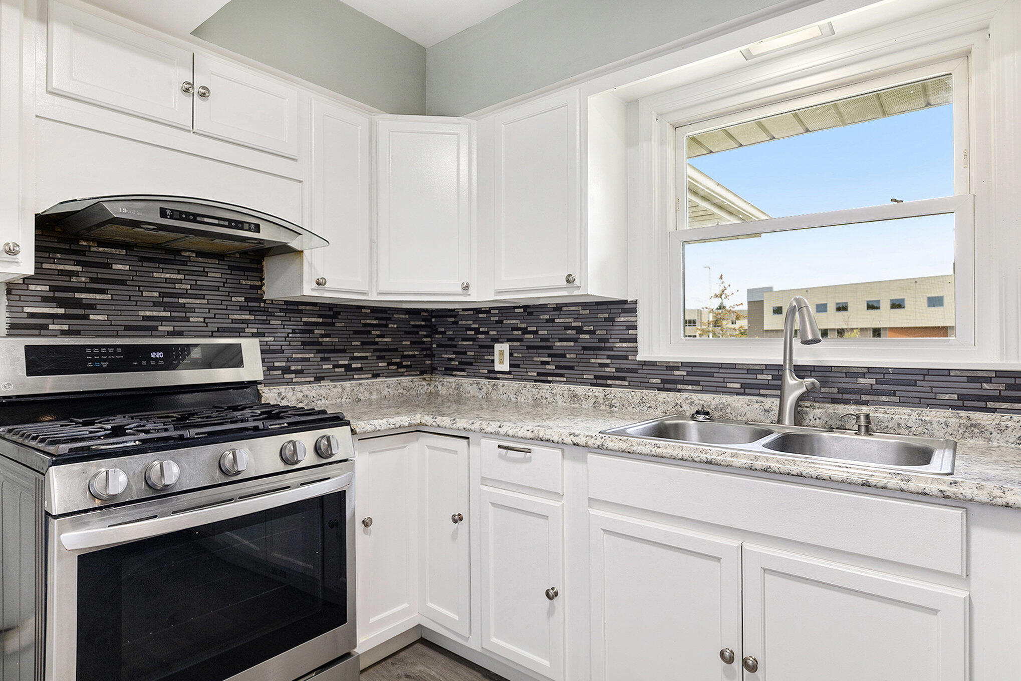 1675 Langley Street SE Grand Rapids MI 49508