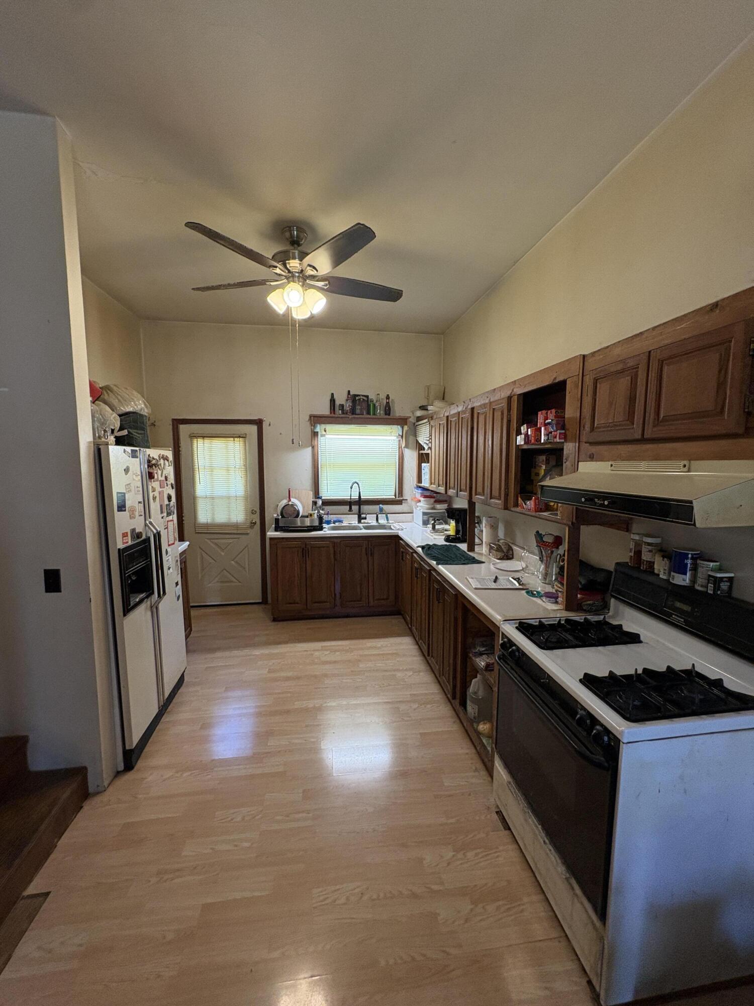 213 Clinton Street Dowagiac MI 49047