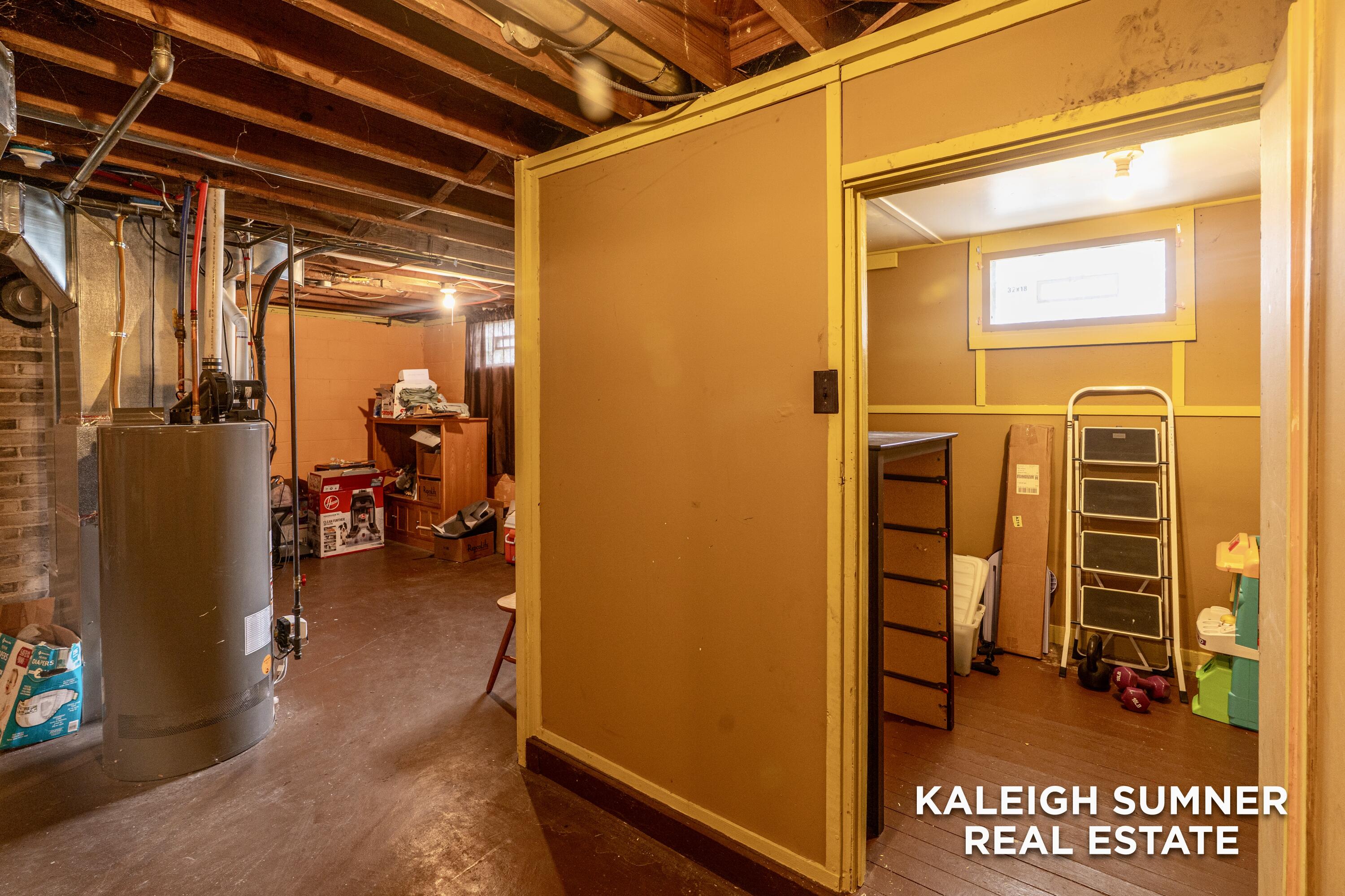 1071 Irwin Avenue Muskegon MI 49442