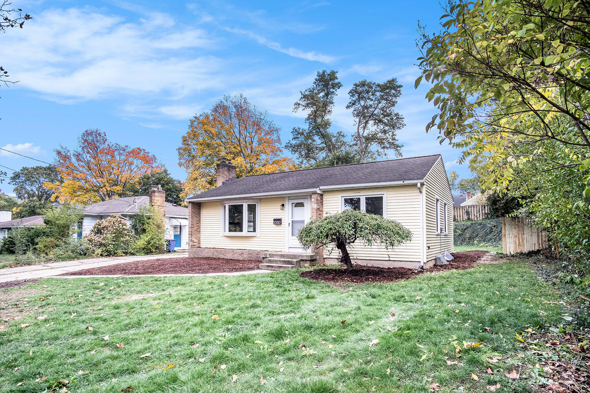 1050 Three Mile Road NE Grand Rapids MI 49505