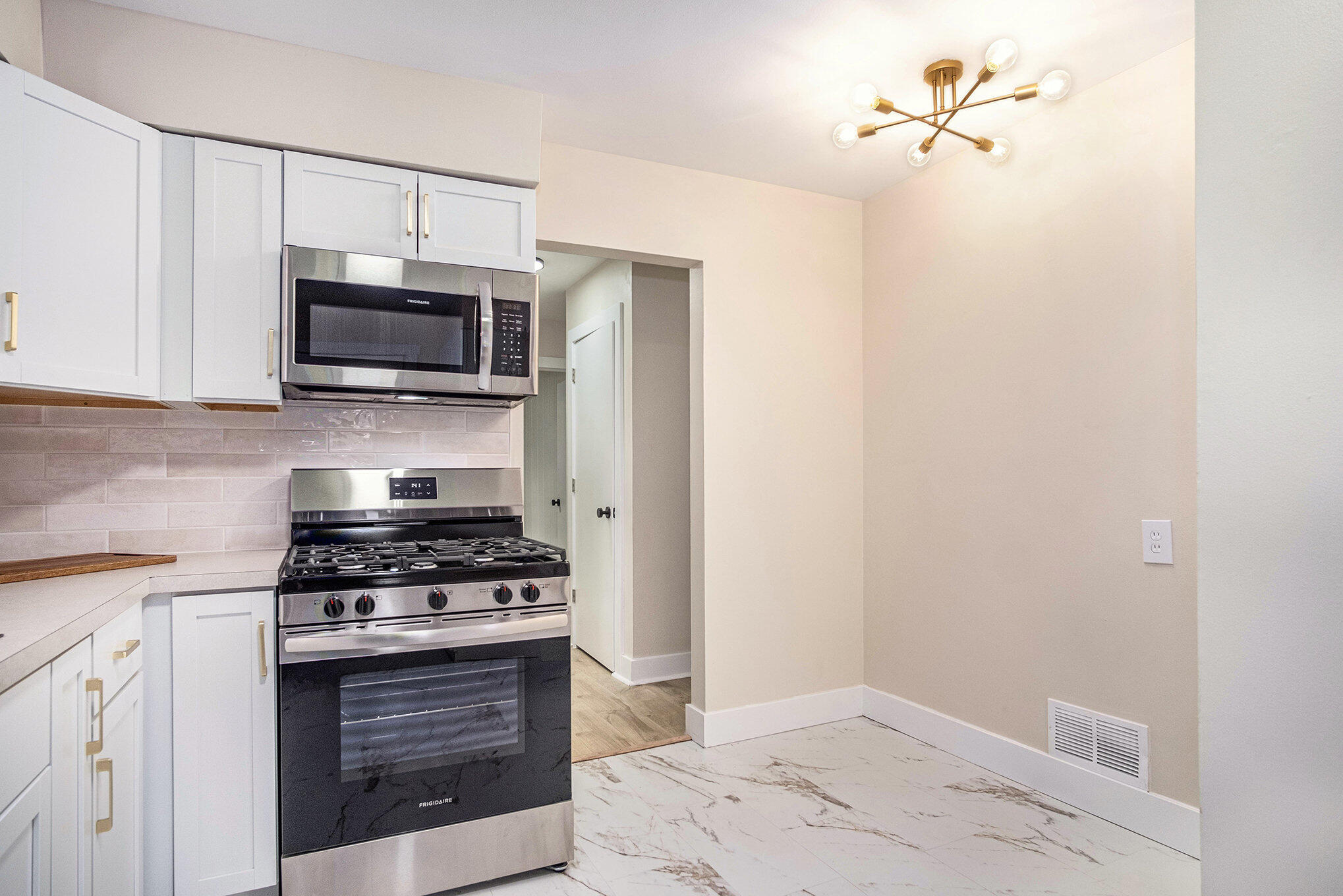 1050 Three Mile Road NE Grand Rapids MI 49505