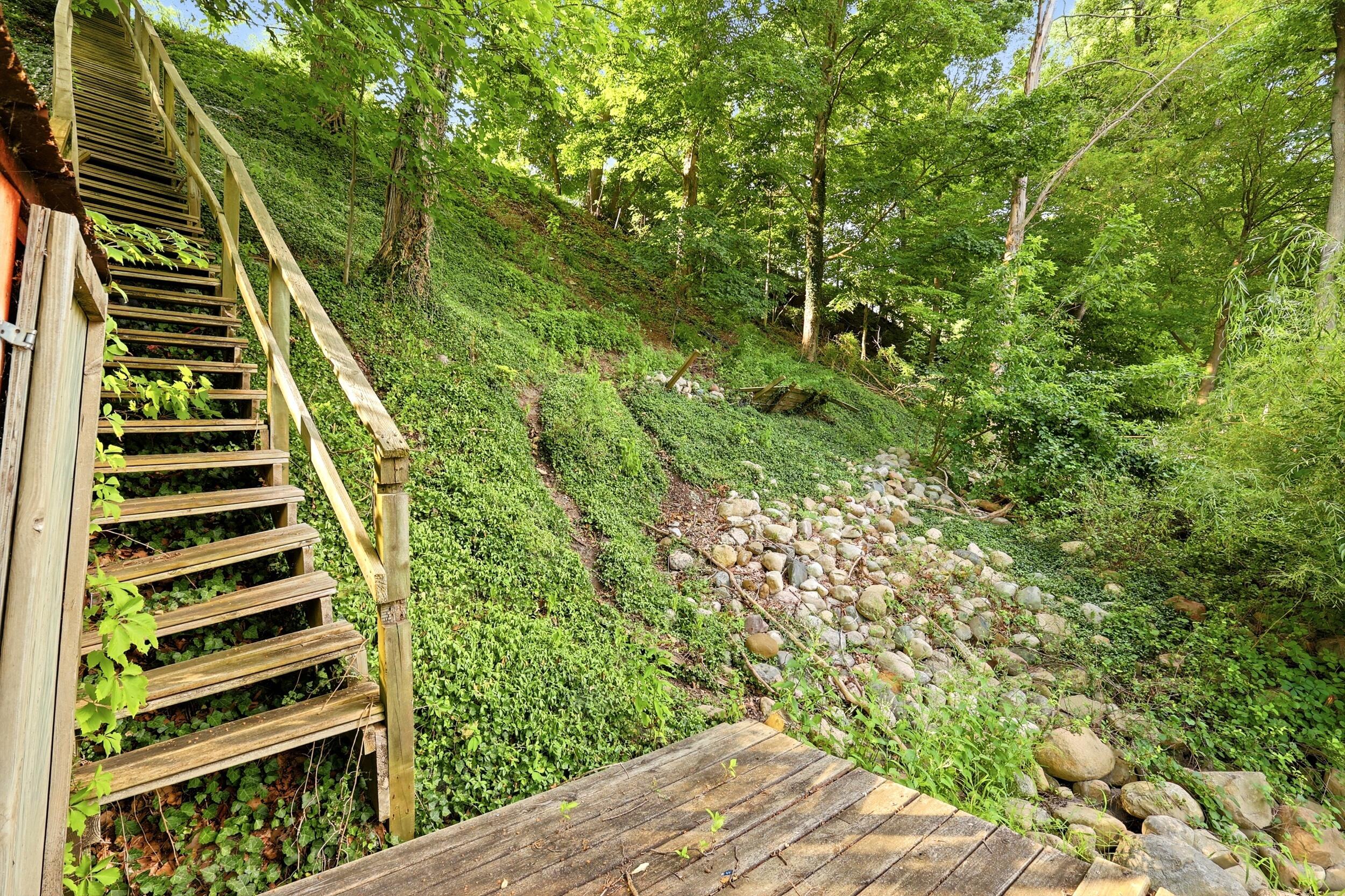 2757 Cascade Springs Drive SE Grand Rapids MI 49546