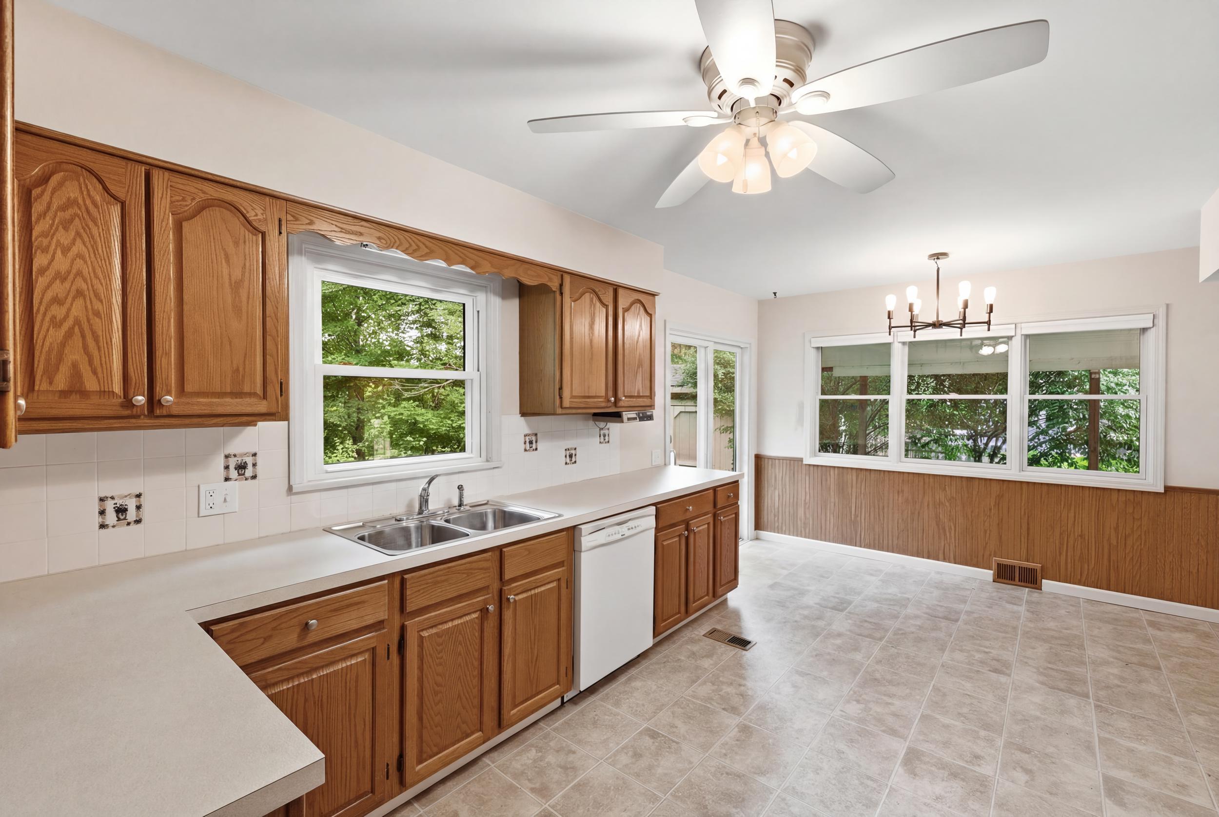 2757 Cascade Springs Drive SE Grand Rapids MI 49546