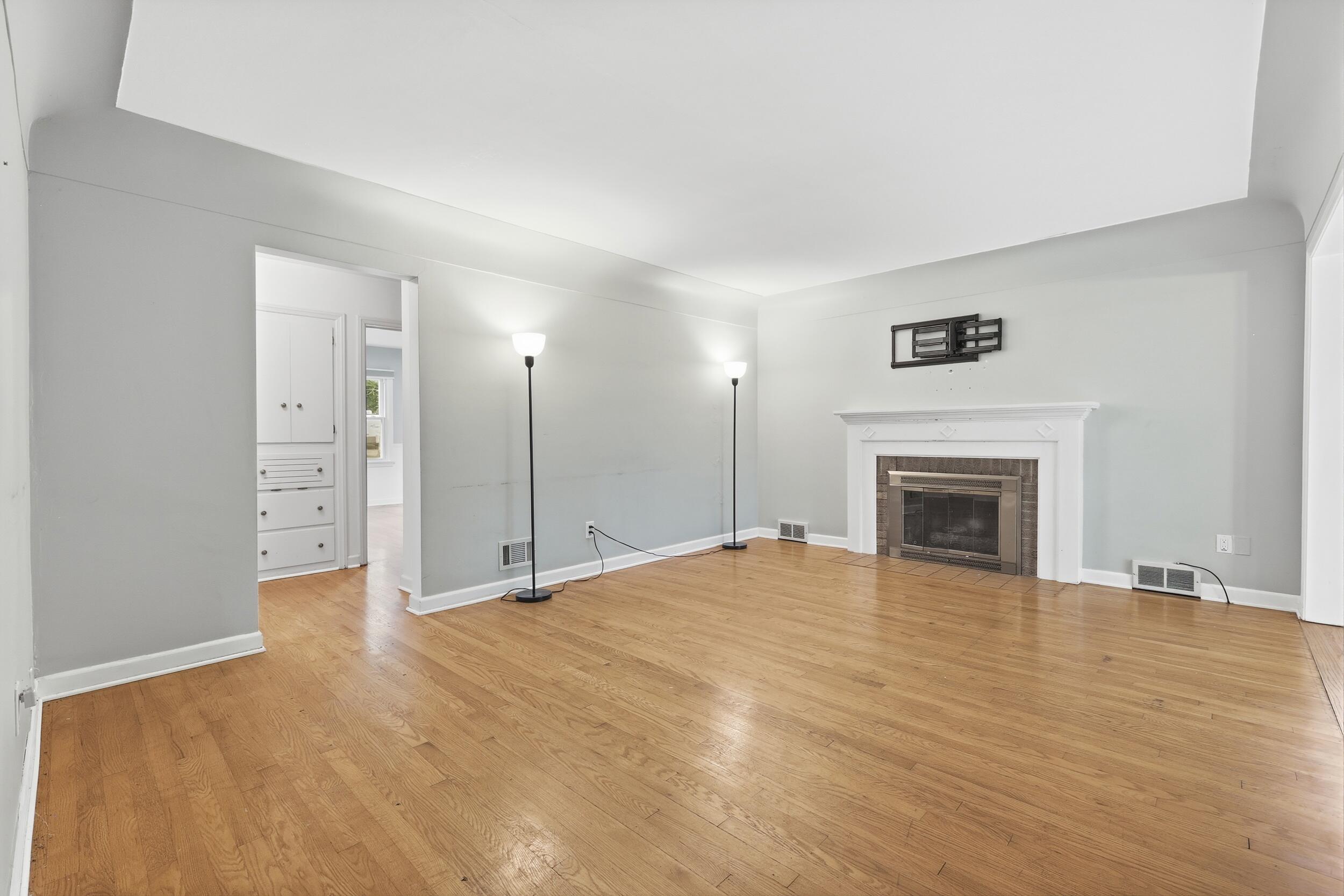 2757 Cascade Springs Drive SE Grand Rapids MI 49546