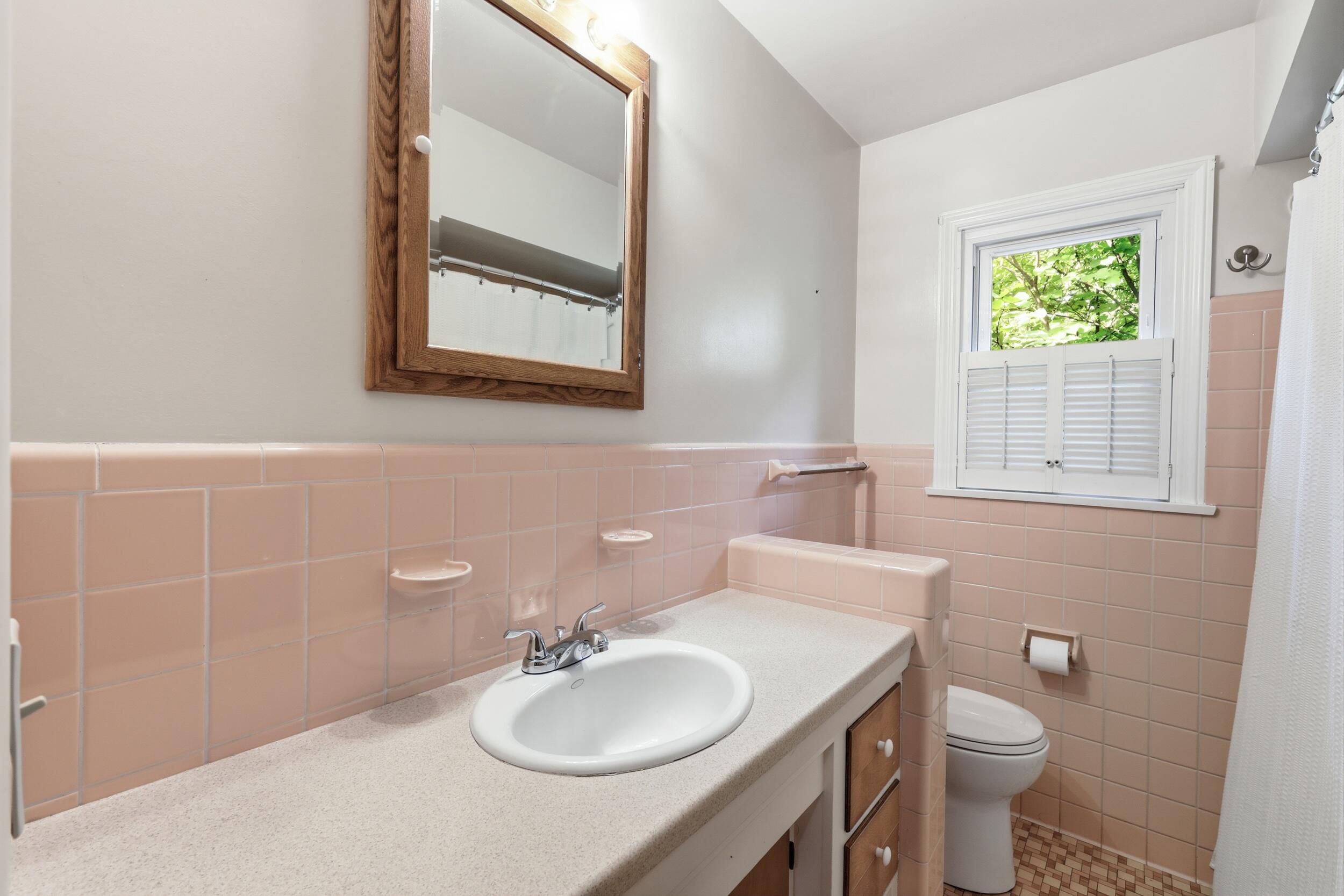 2757 Cascade Springs Drive SE Grand Rapids MI 49546