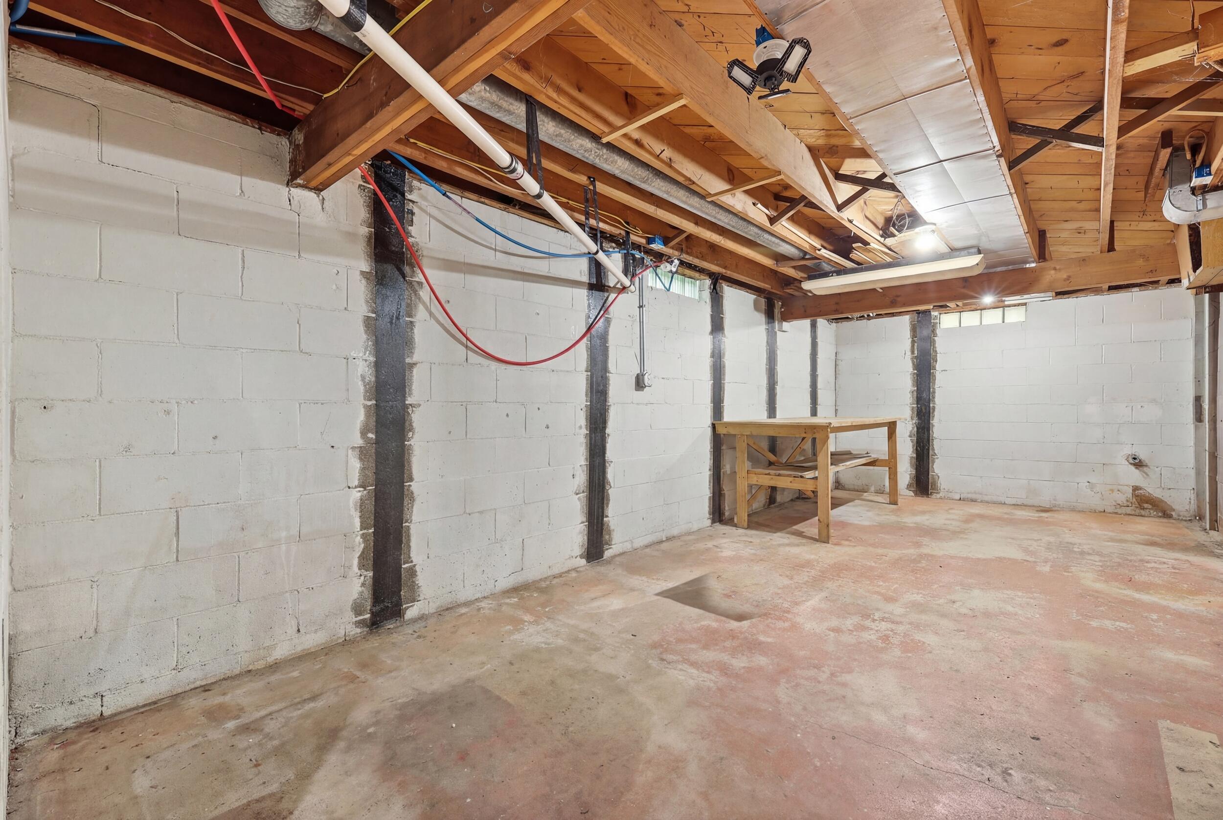 2757 Cascade Springs Drive SE Grand Rapids MI 49546