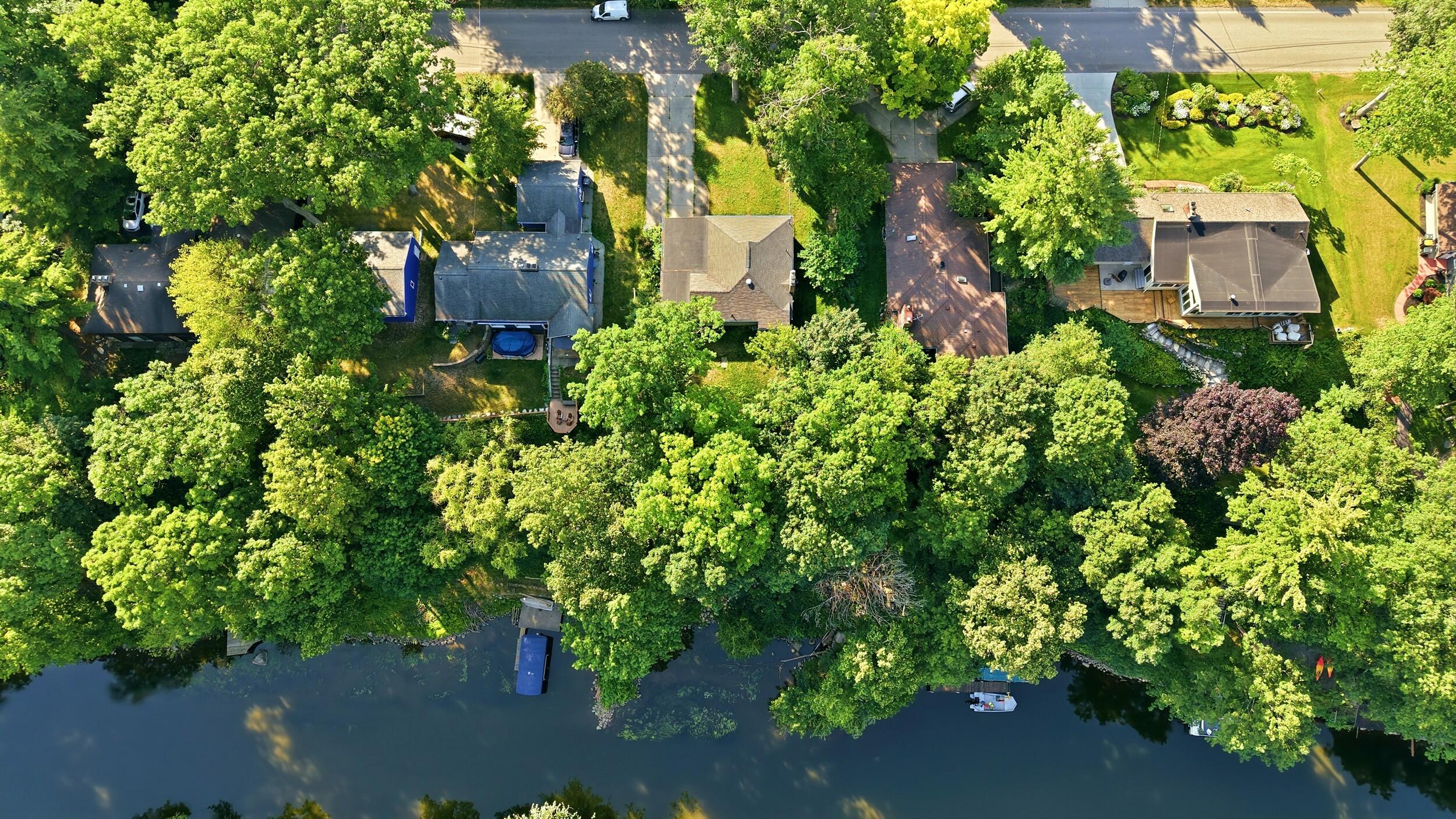 2757 Cascade Springs Drive SE Grand Rapids MI 49546