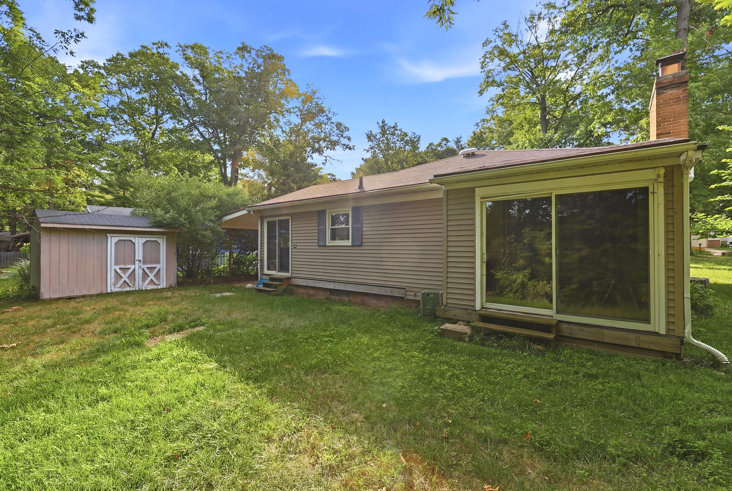 2757 Cascade Springs Drive SE Grand Rapids MI 49546