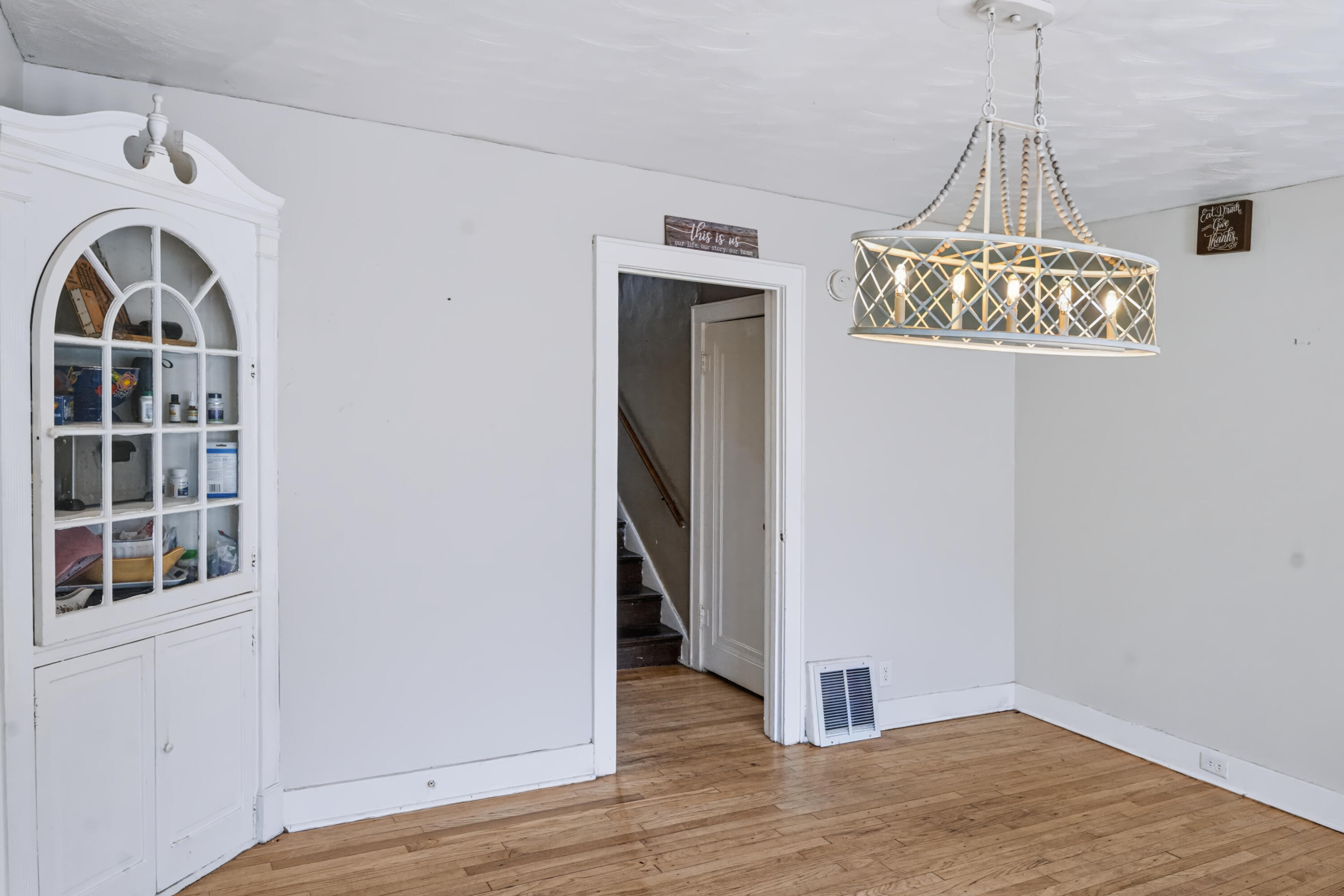 866 E Isabella Avenue Muskegon MI 49442