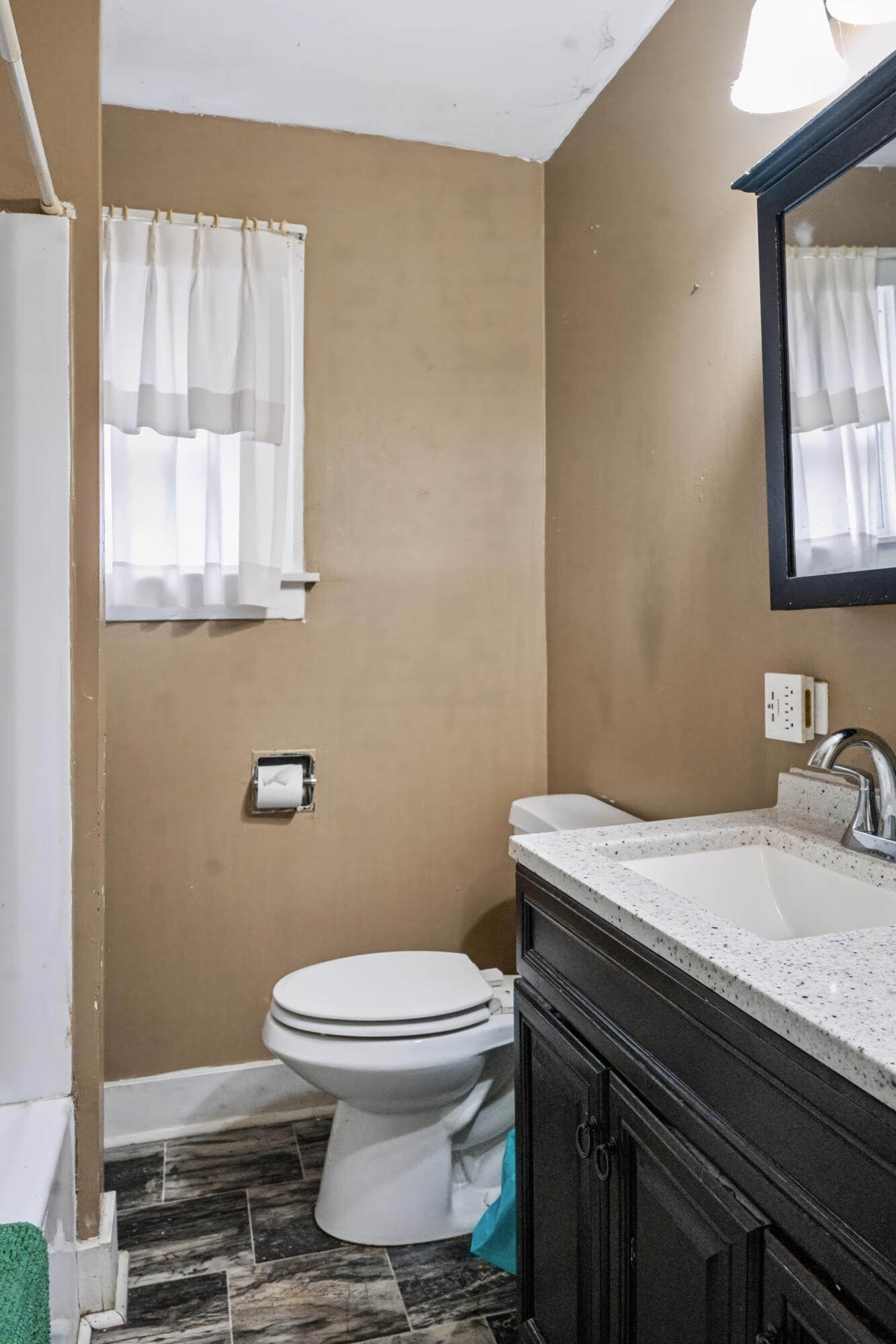866 E Isabella Avenue Muskegon MI 49442