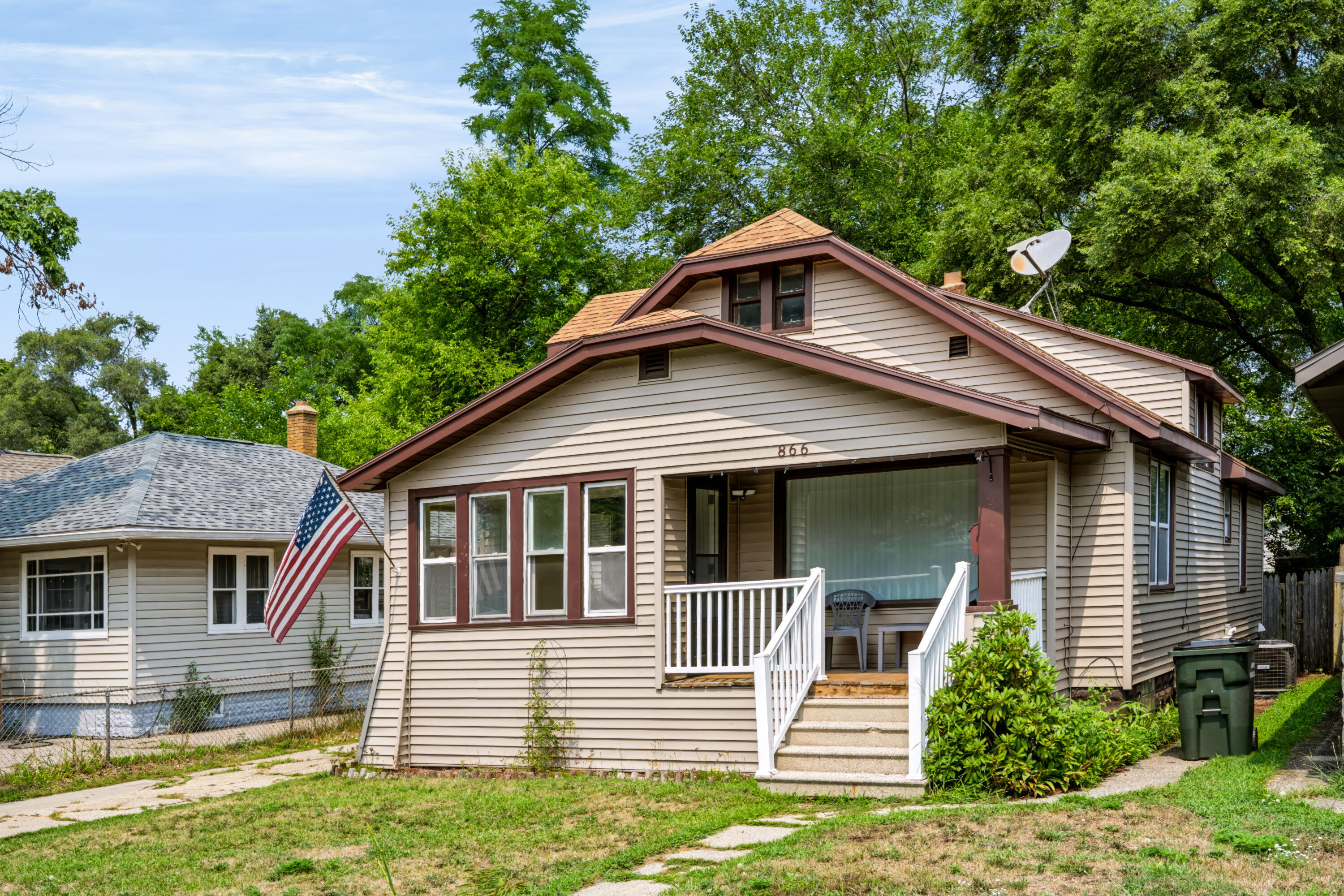 866 E Isabella Avenue Muskegon MI 49442