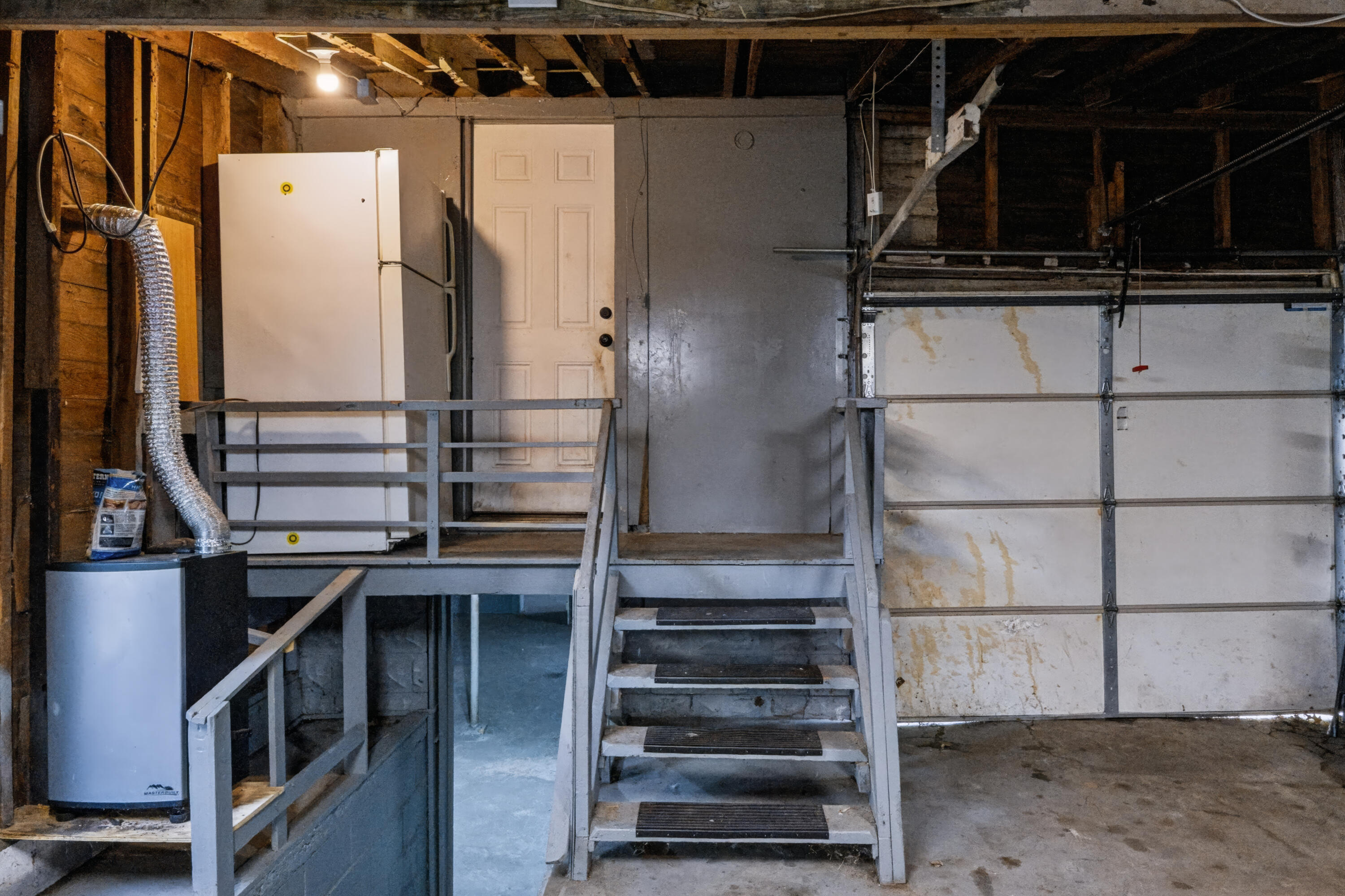 866 E Isabella Avenue Muskegon MI 49442