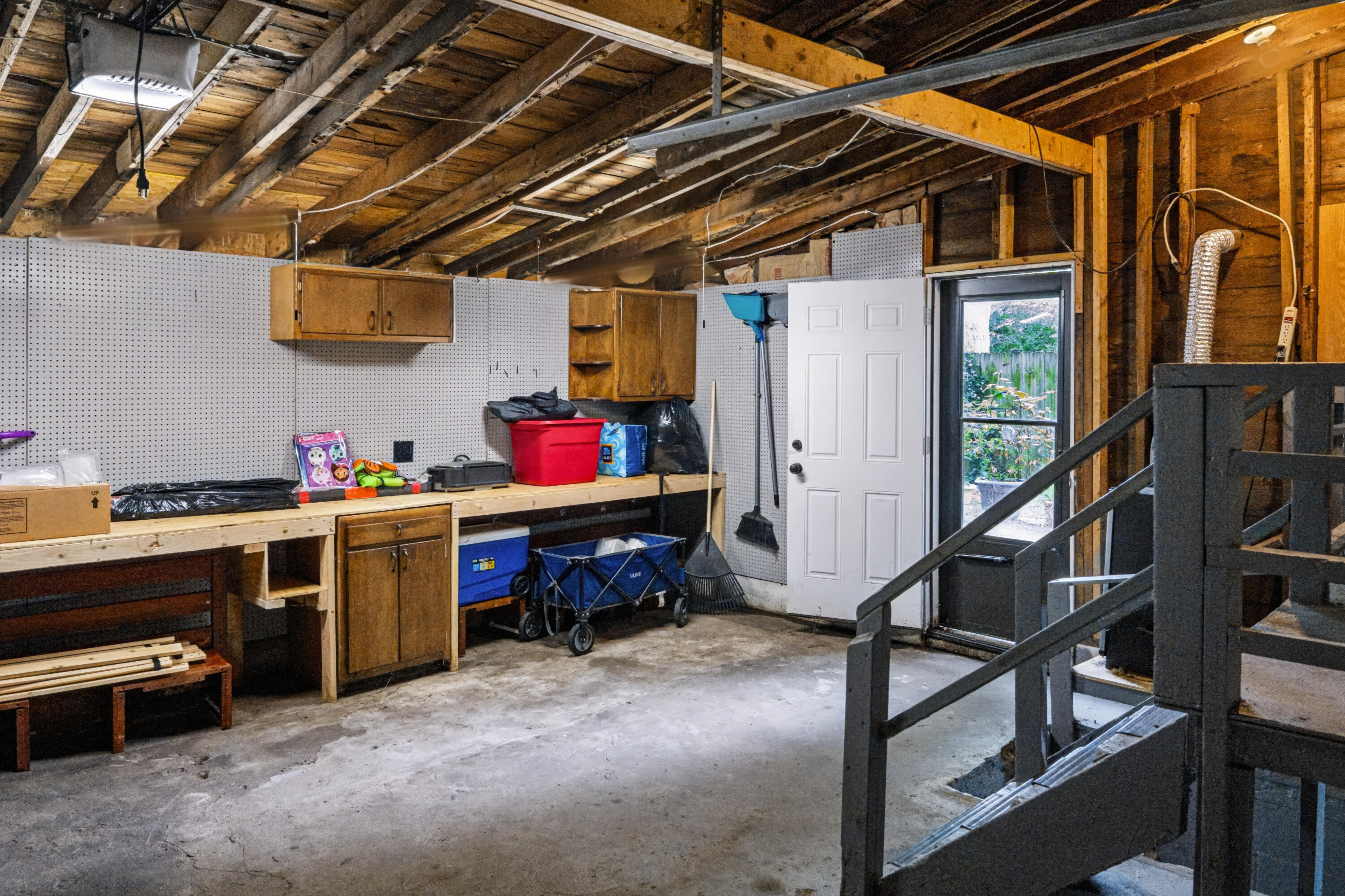 866 E Isabella Avenue Muskegon MI 49442