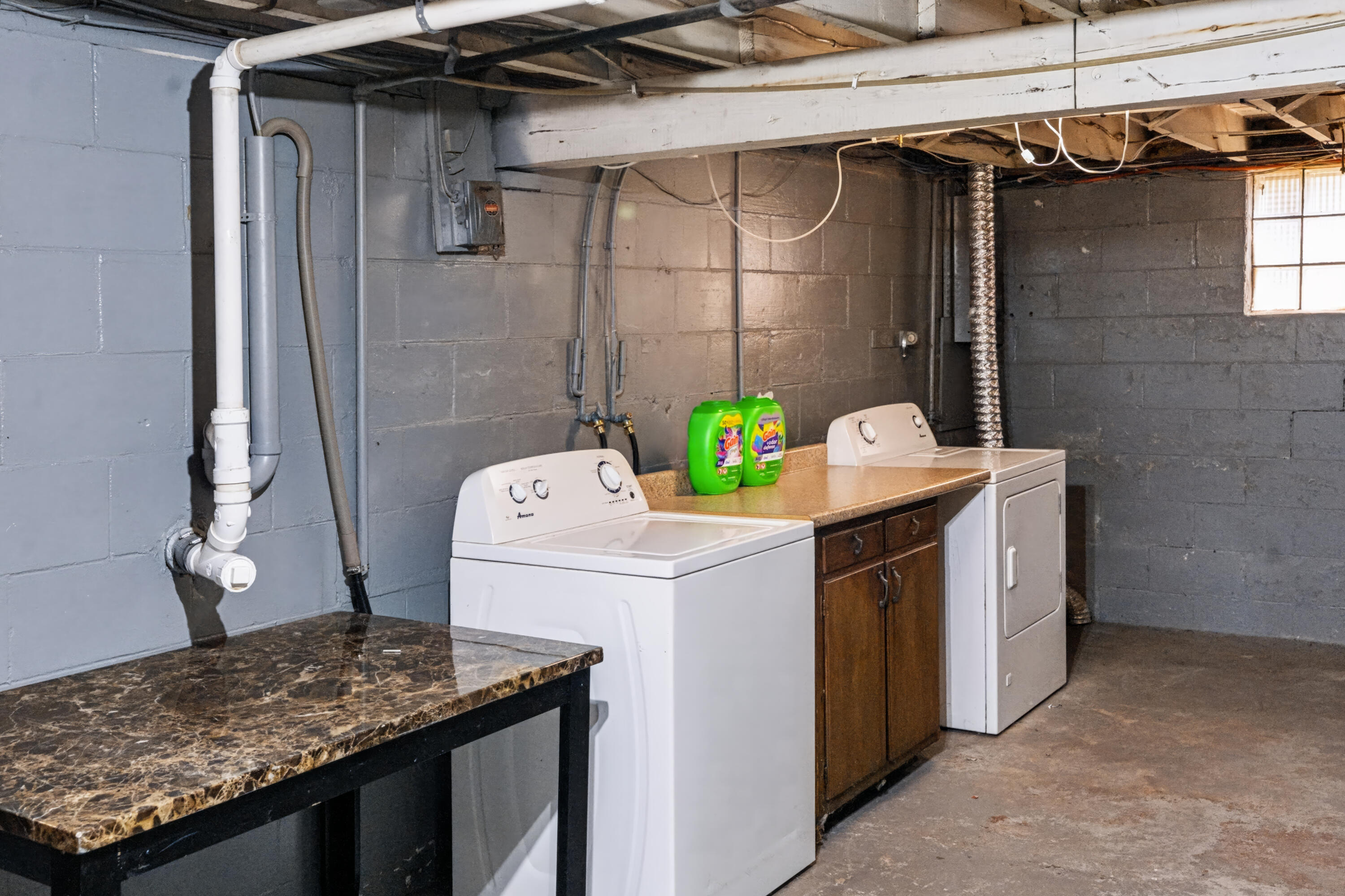 866 E Isabella Avenue Muskegon MI 49442