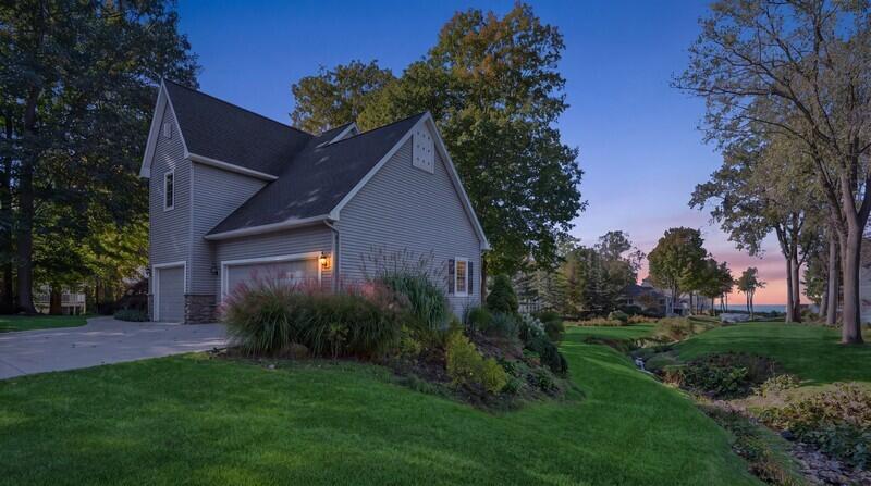 1390 Summerwood Drive South Haven MI 49090