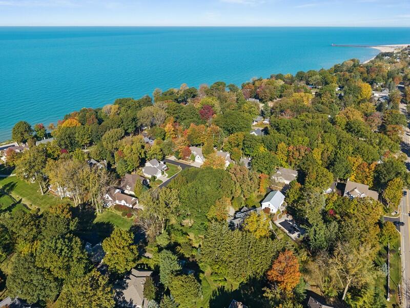 1390 Summerwood Drive South Haven MI 49090