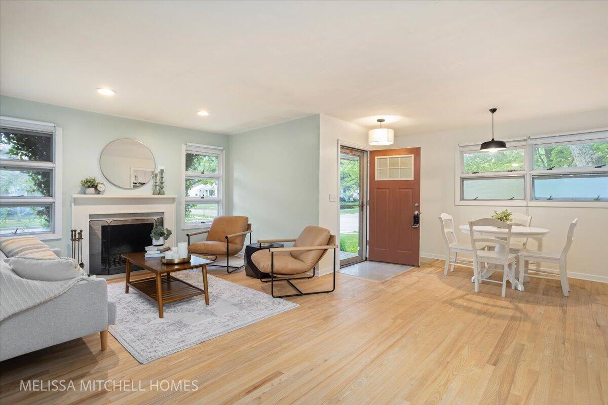 2631 Richards Drive SE Grand Rapids MI 49506