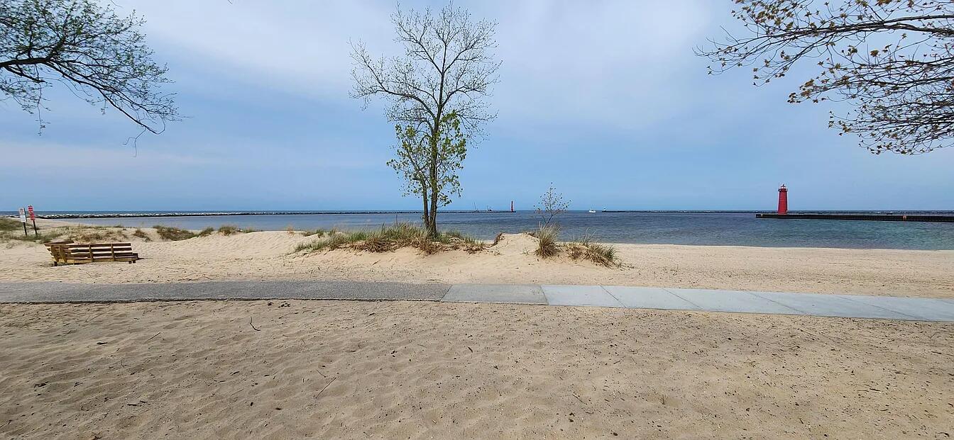 3061 Sherwood Court Muskegon MI 49441