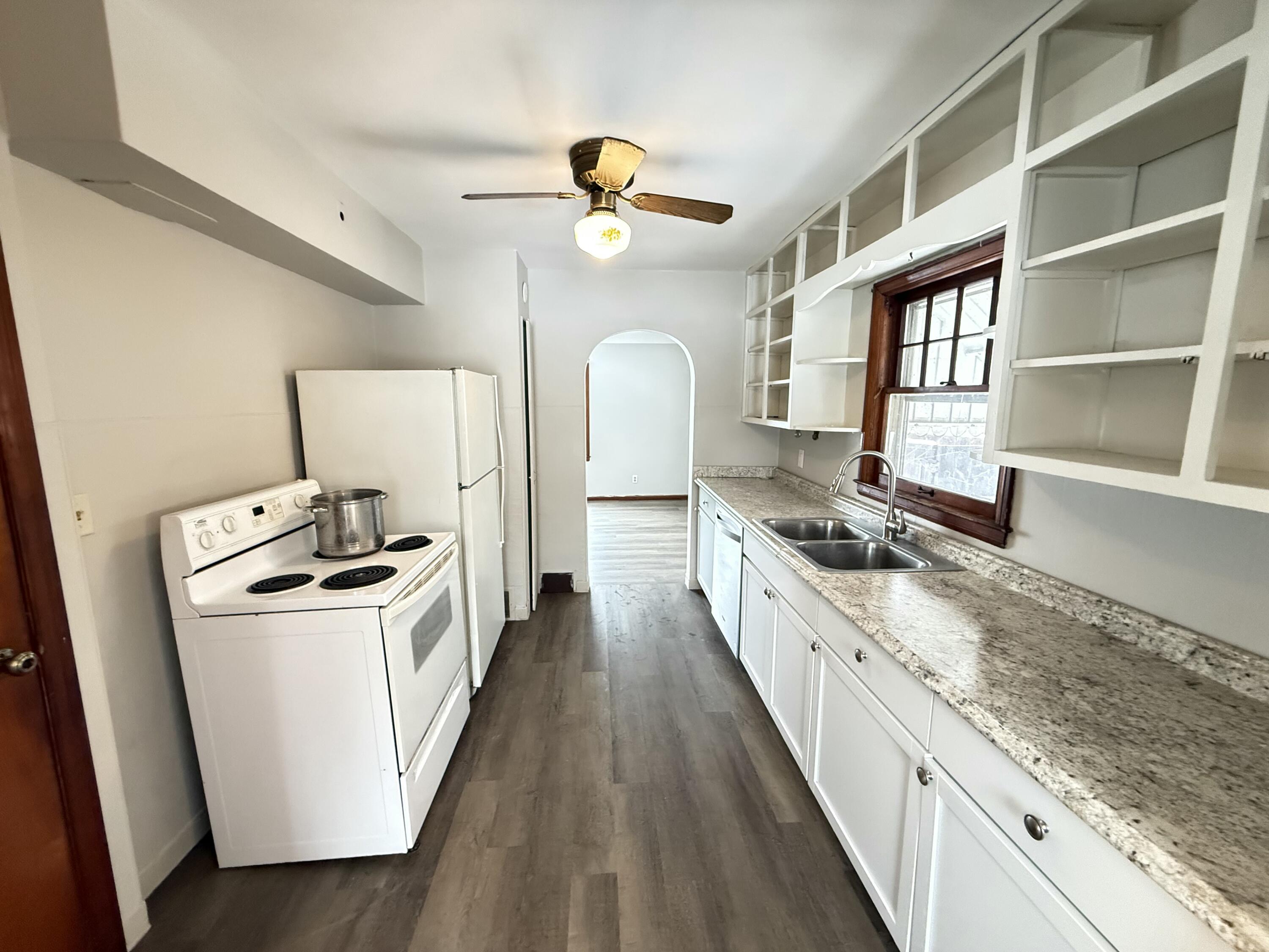 99 Vanderveen Avenue Holland MI 49424