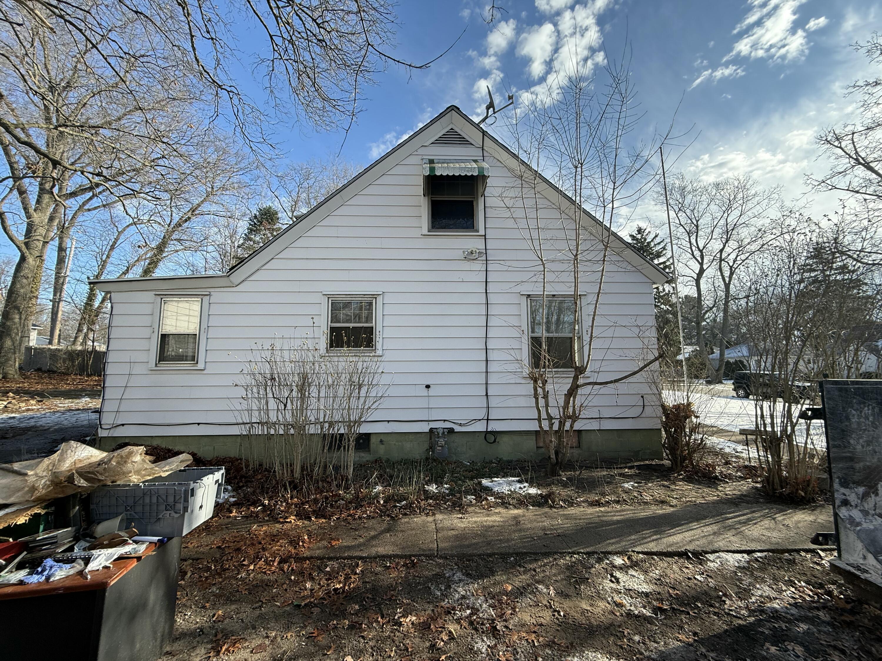 99 Vanderveen Avenue Holland MI 49424