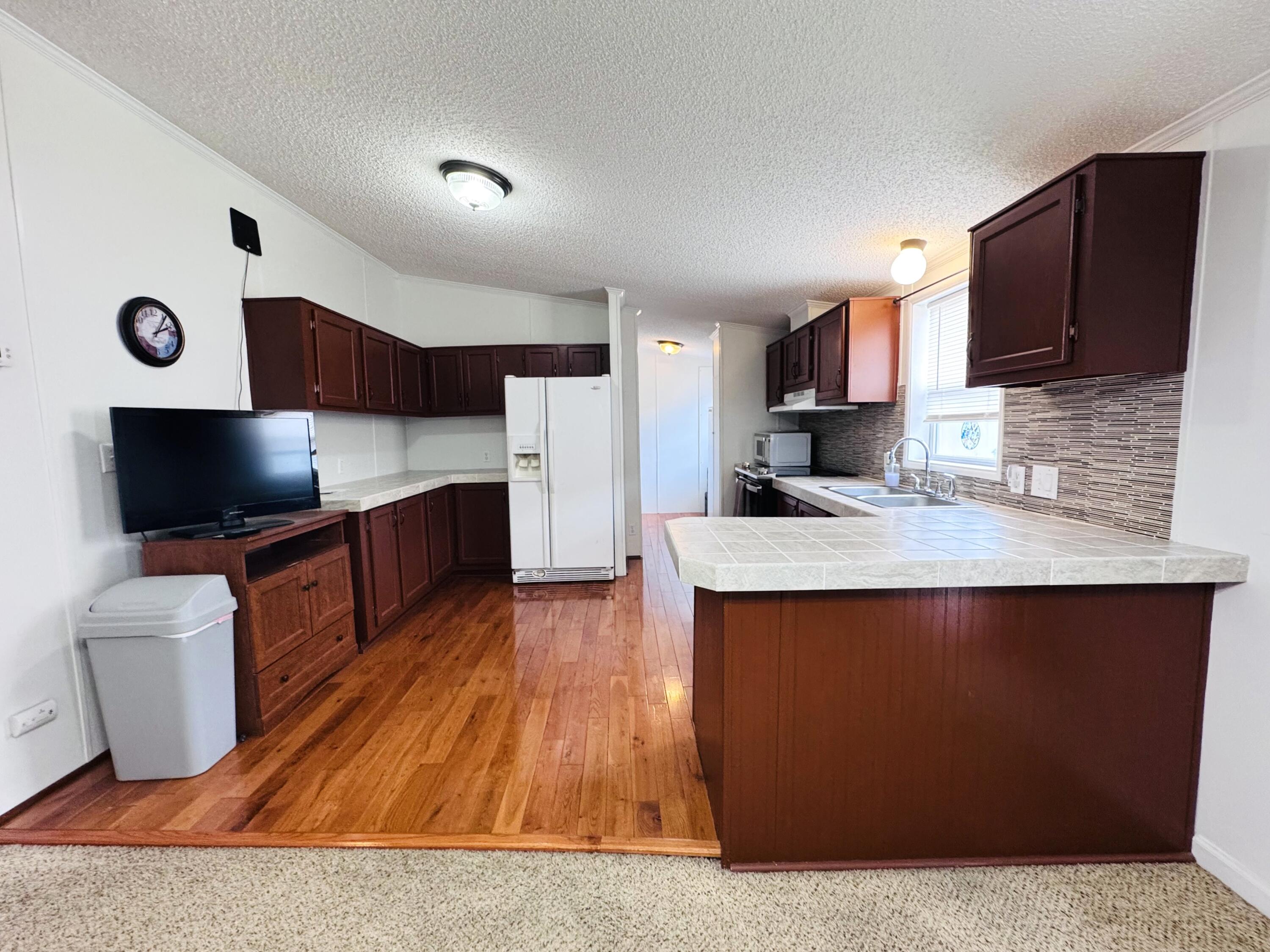 22 N Wildflower Niles MI 49120