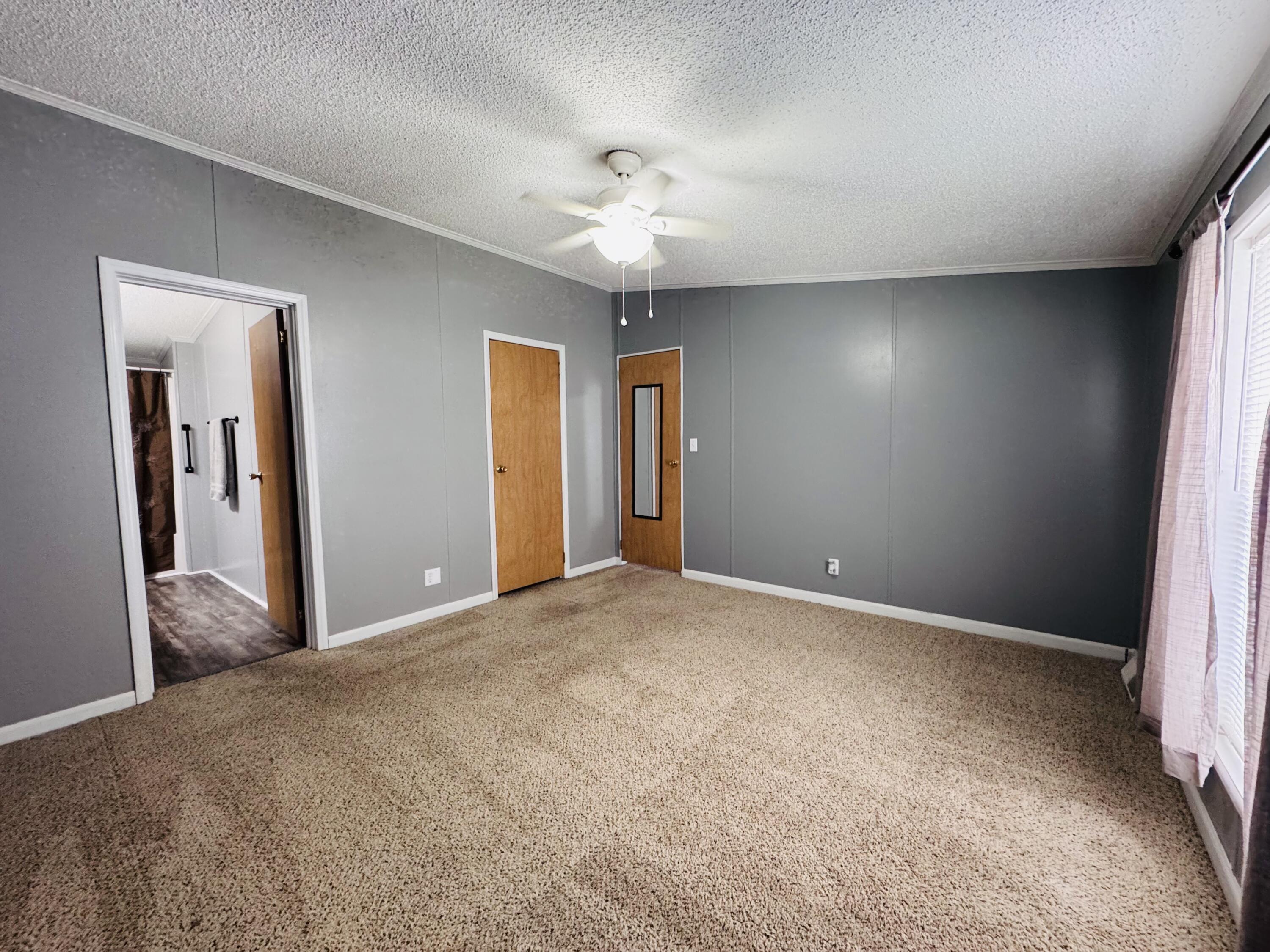 22 N Wildflower Niles MI 49120